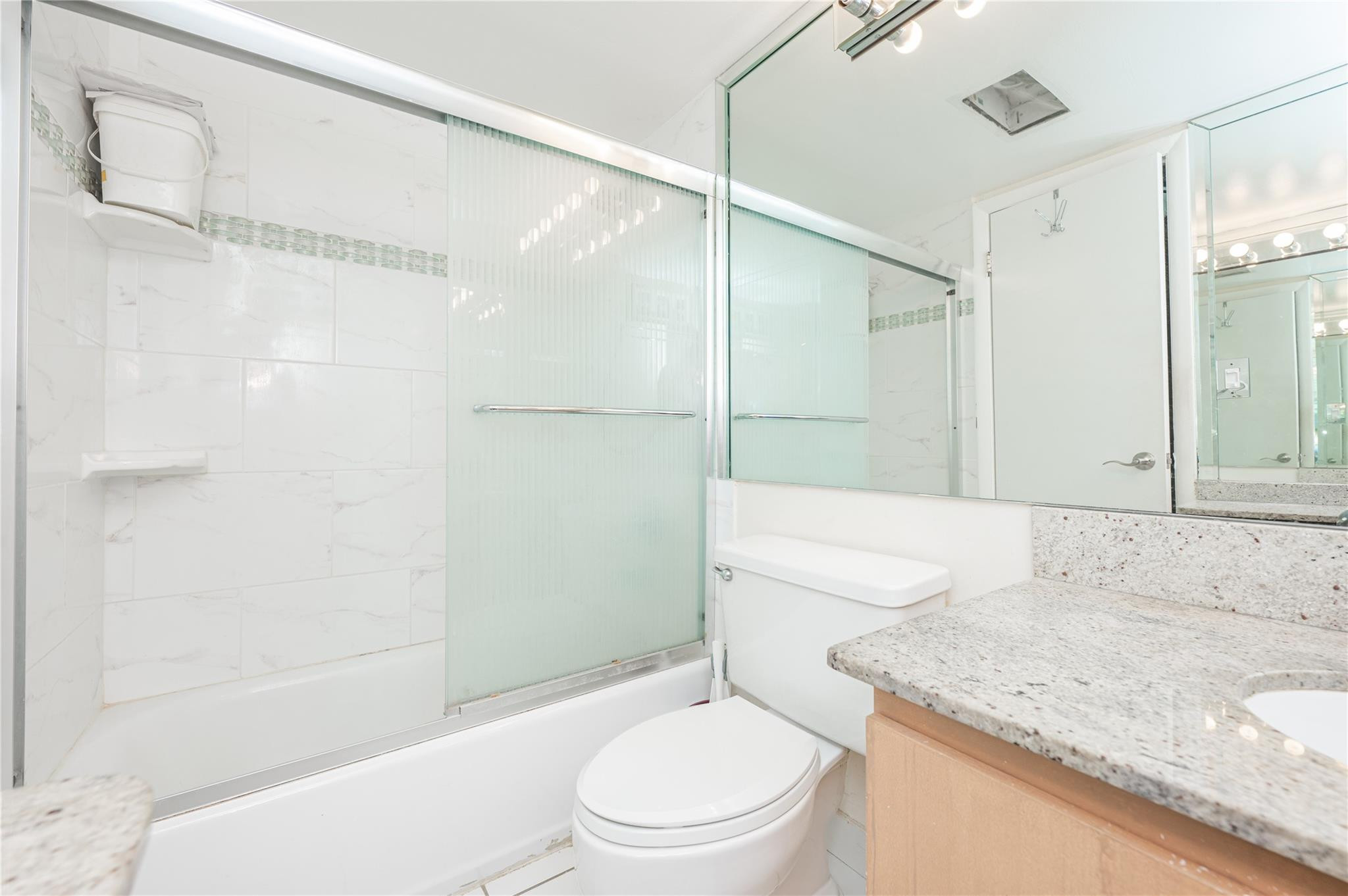 Coronado Condominiums III - Residential