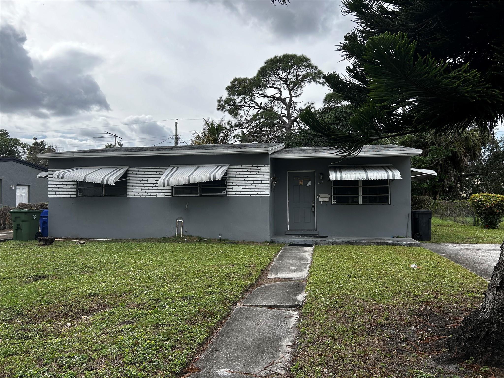 AS IS conditionSeller Financing option with substantial down payment & interest onlyNeeds everything except roof, has curb appeal and big lot.No blind offers