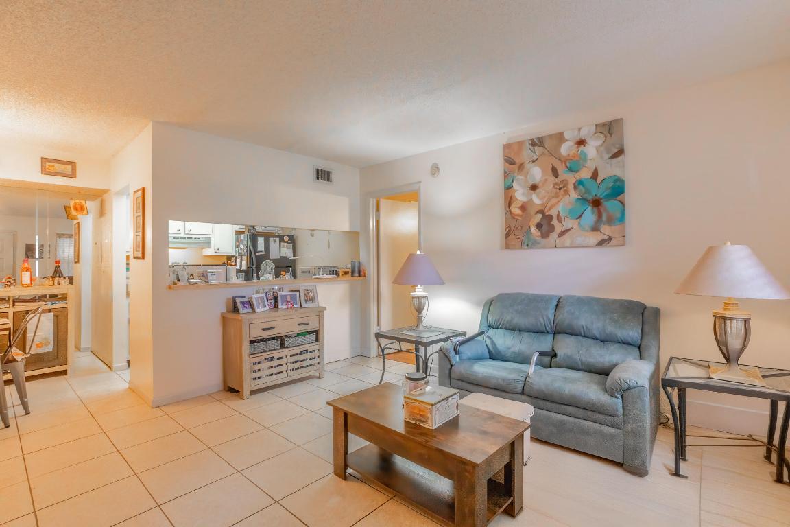 LUCERNE LAKES GOLF COLONY - Residential