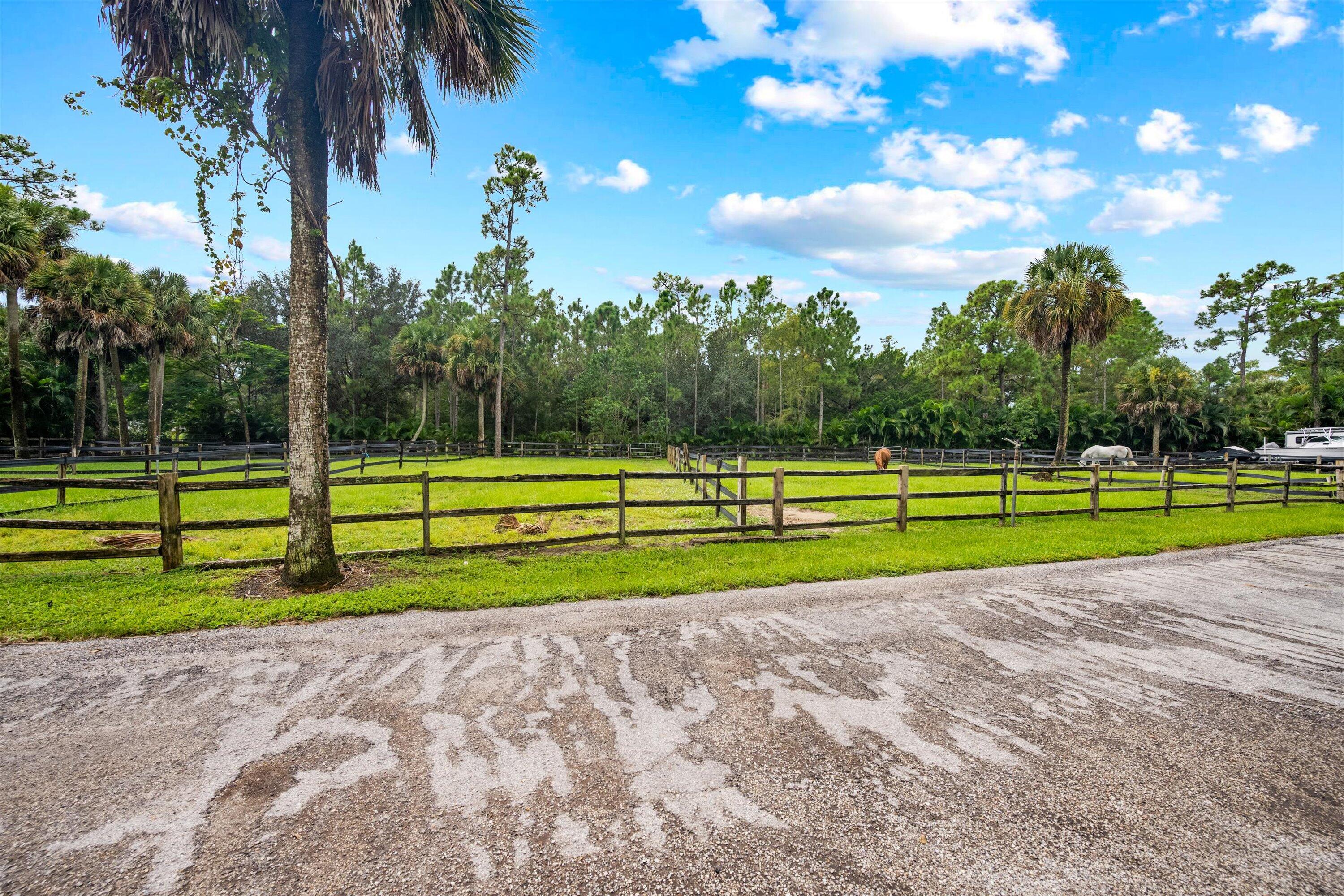 DEER RUN - Residential