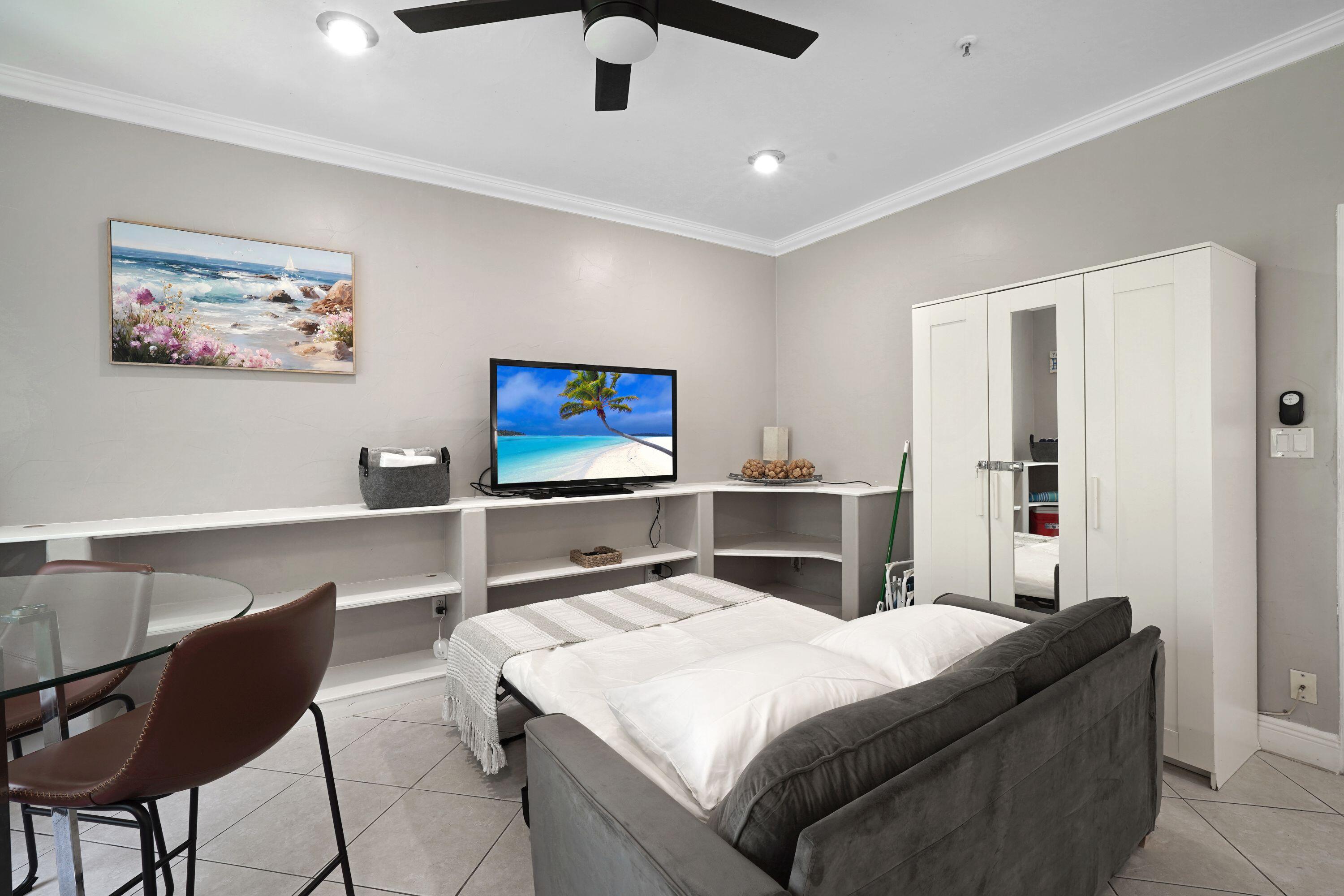 OCEAN VILLAS CONDO - Residential Lease