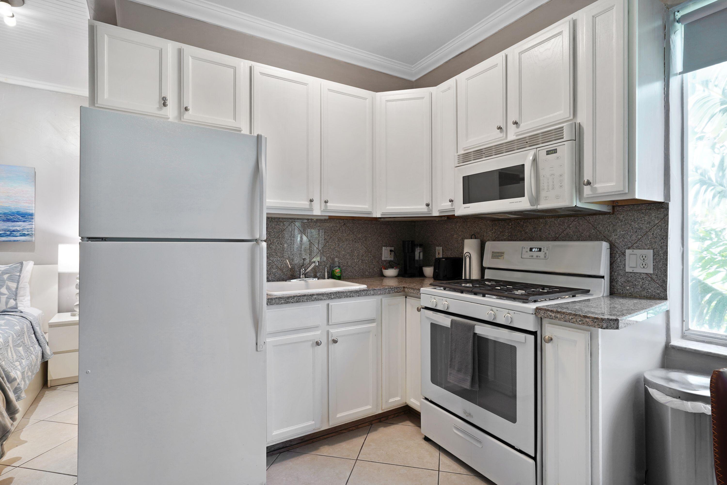 OCEAN VILLAS CONDO - Residential Lease