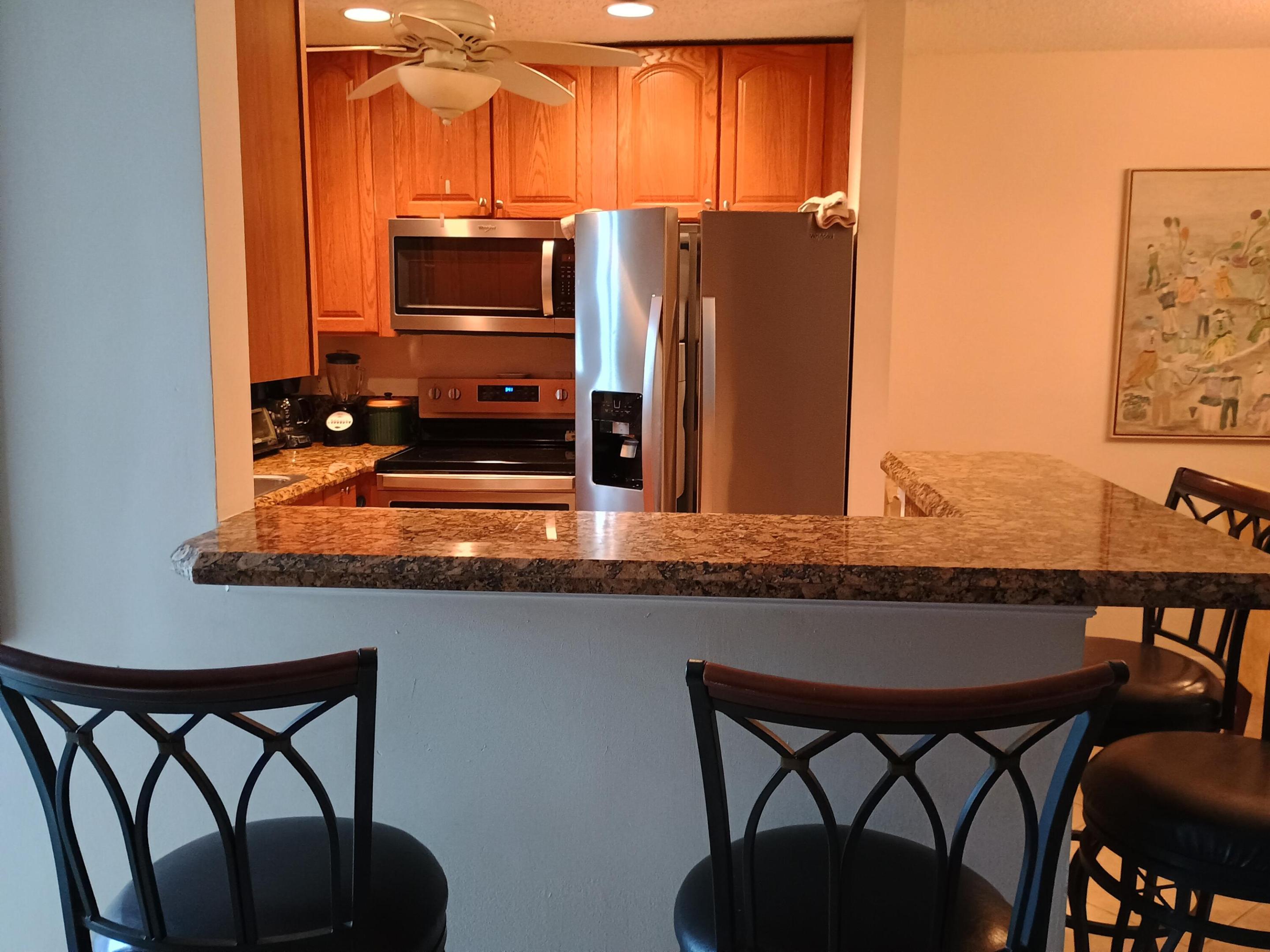 HIGH POINT OF DELRAY WEST CONDO SEC 1&2 - Residential Lease