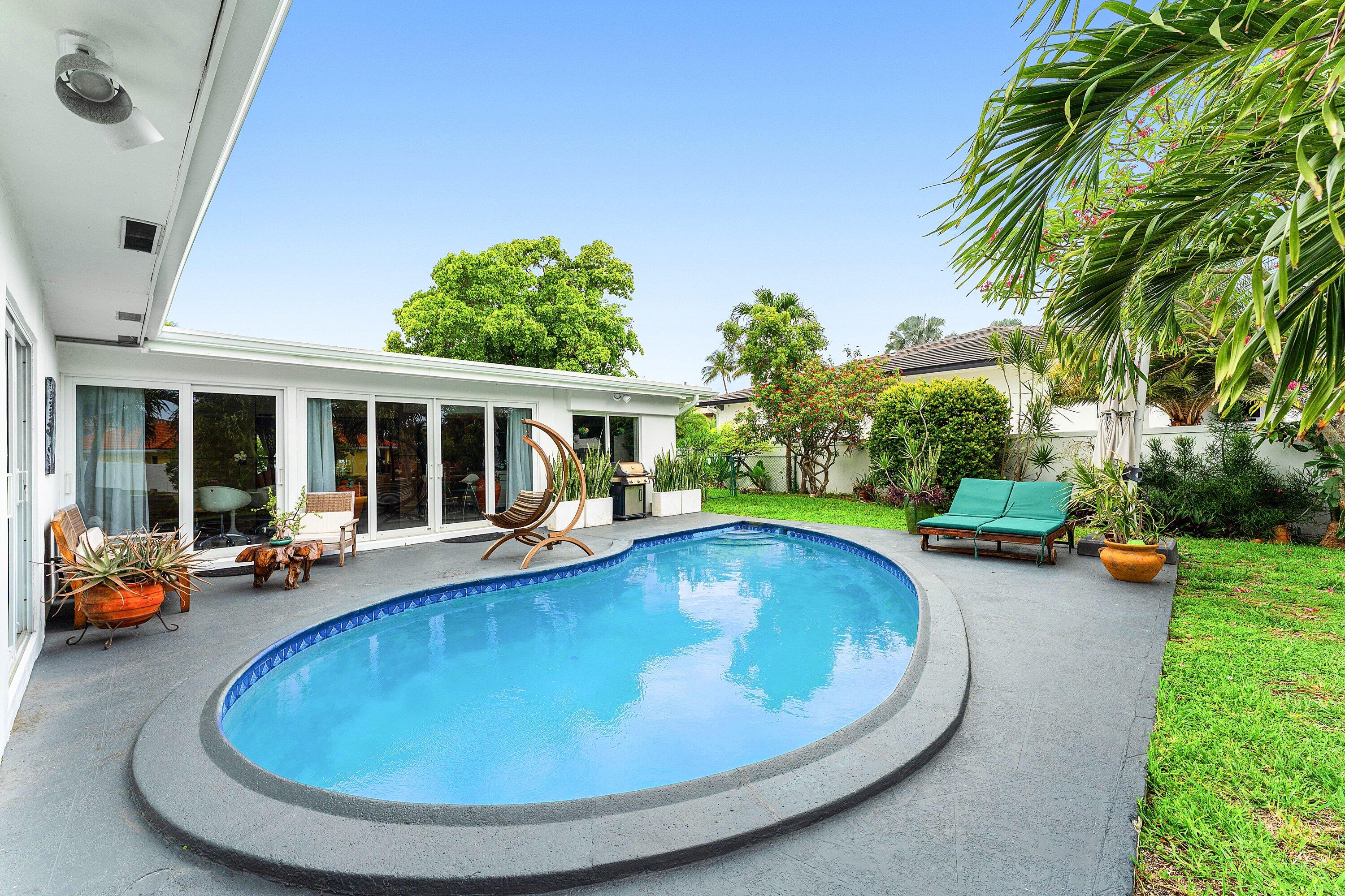CARIBBEAN KEYS - Residential