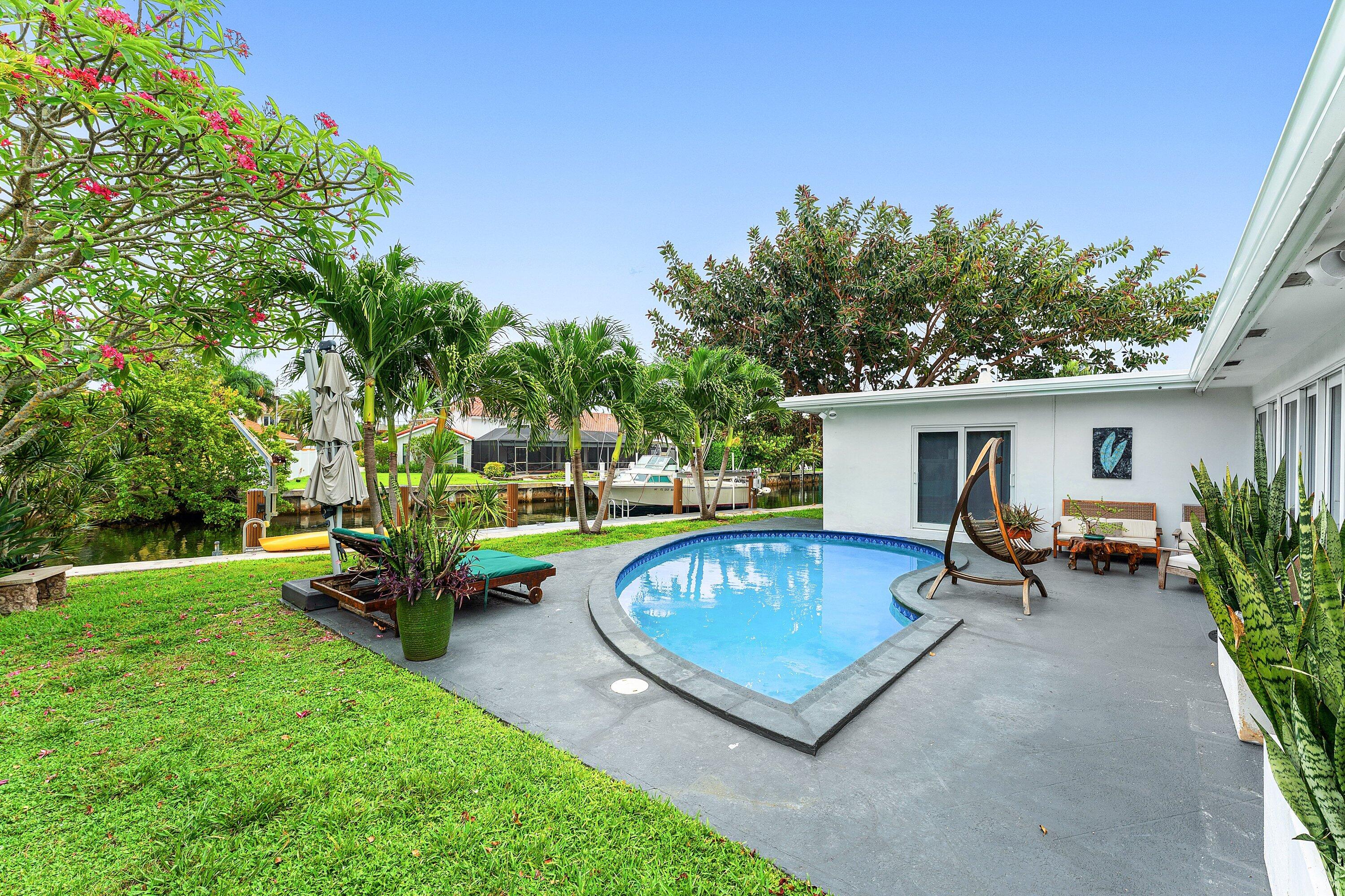 CARIBBEAN KEYS - Residential