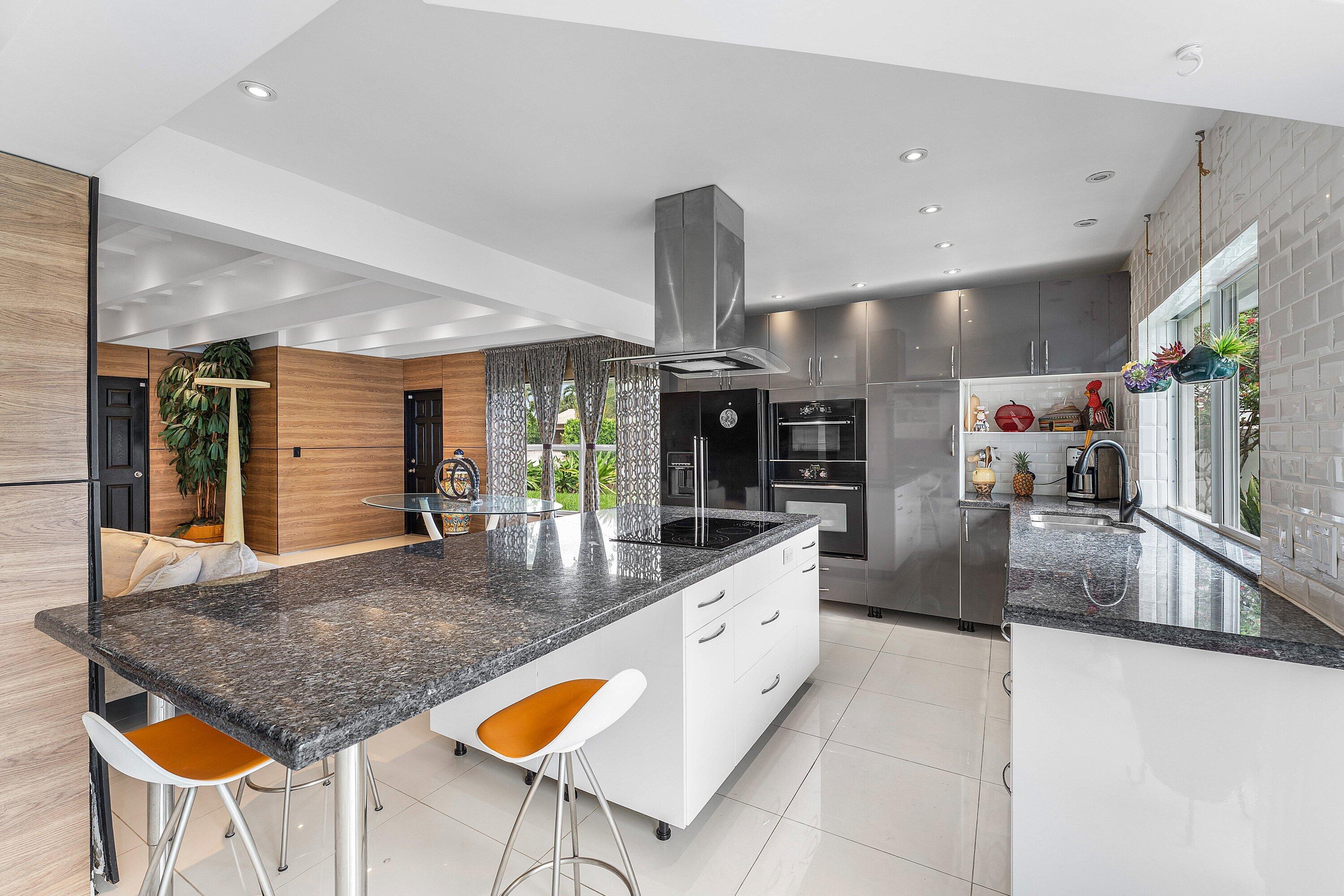 CARIBBEAN KEYS - Residential
