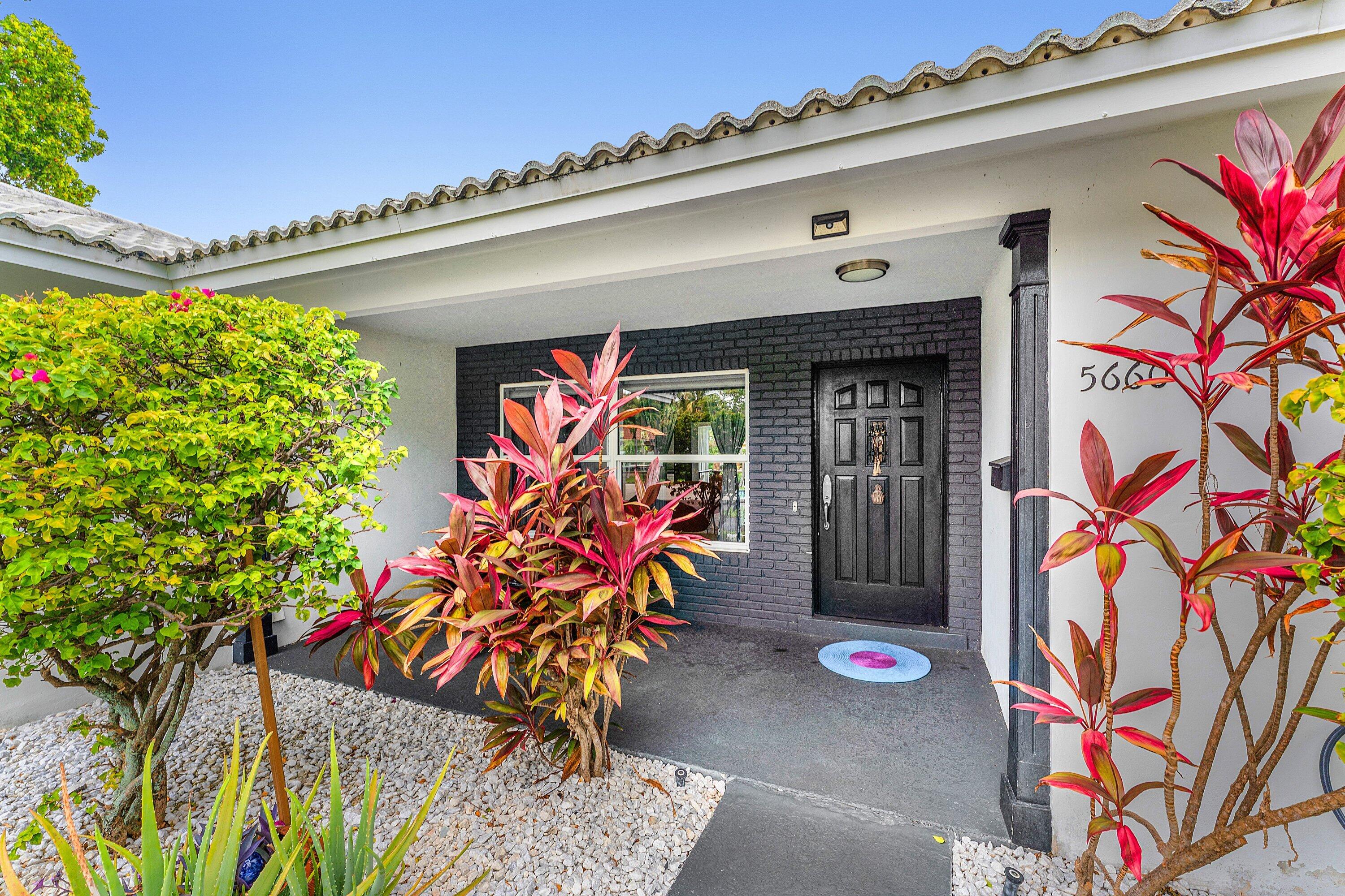 CARIBBEAN KEYS - Residential