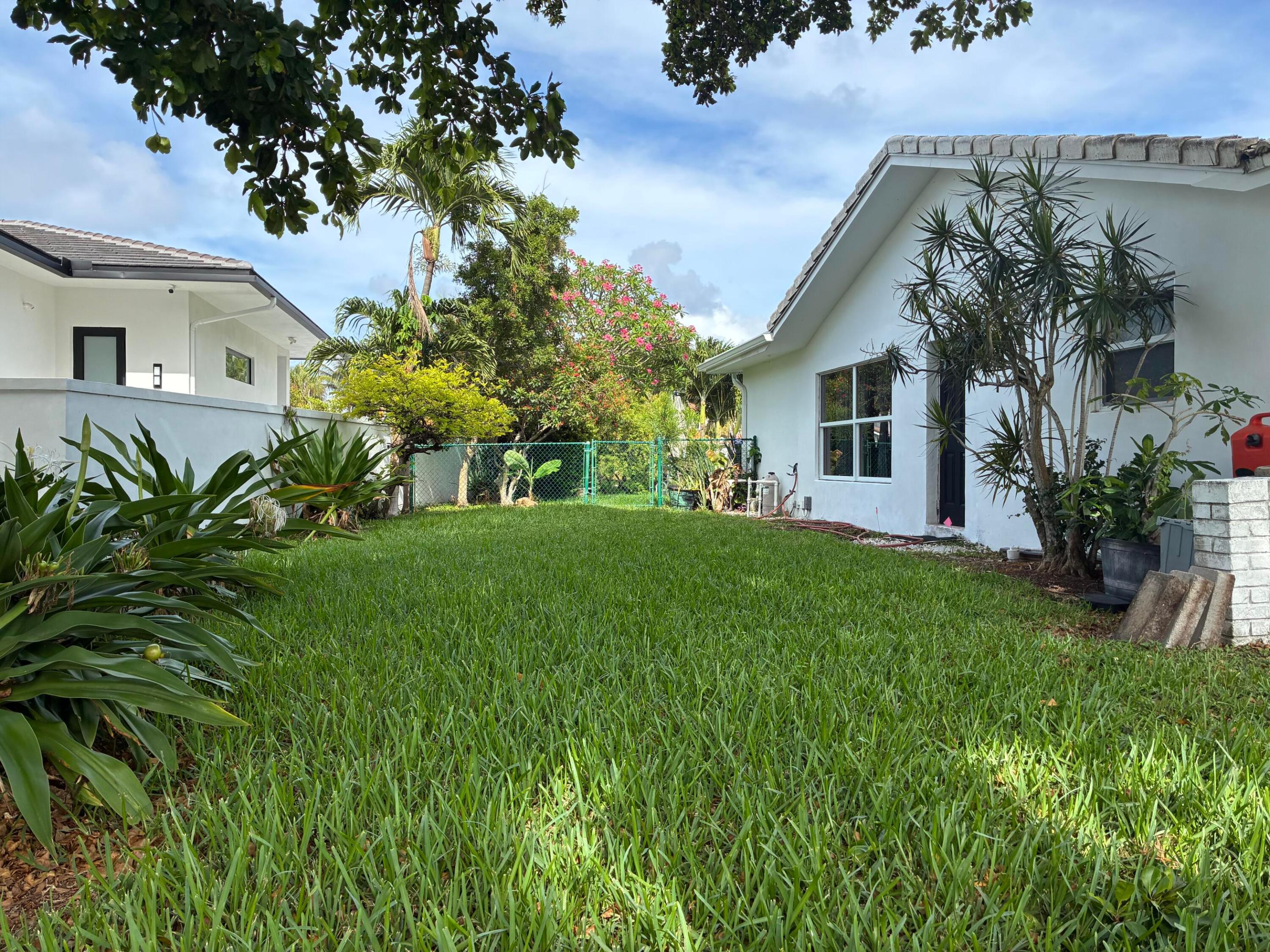 CARIBBEAN KEYS - Residential