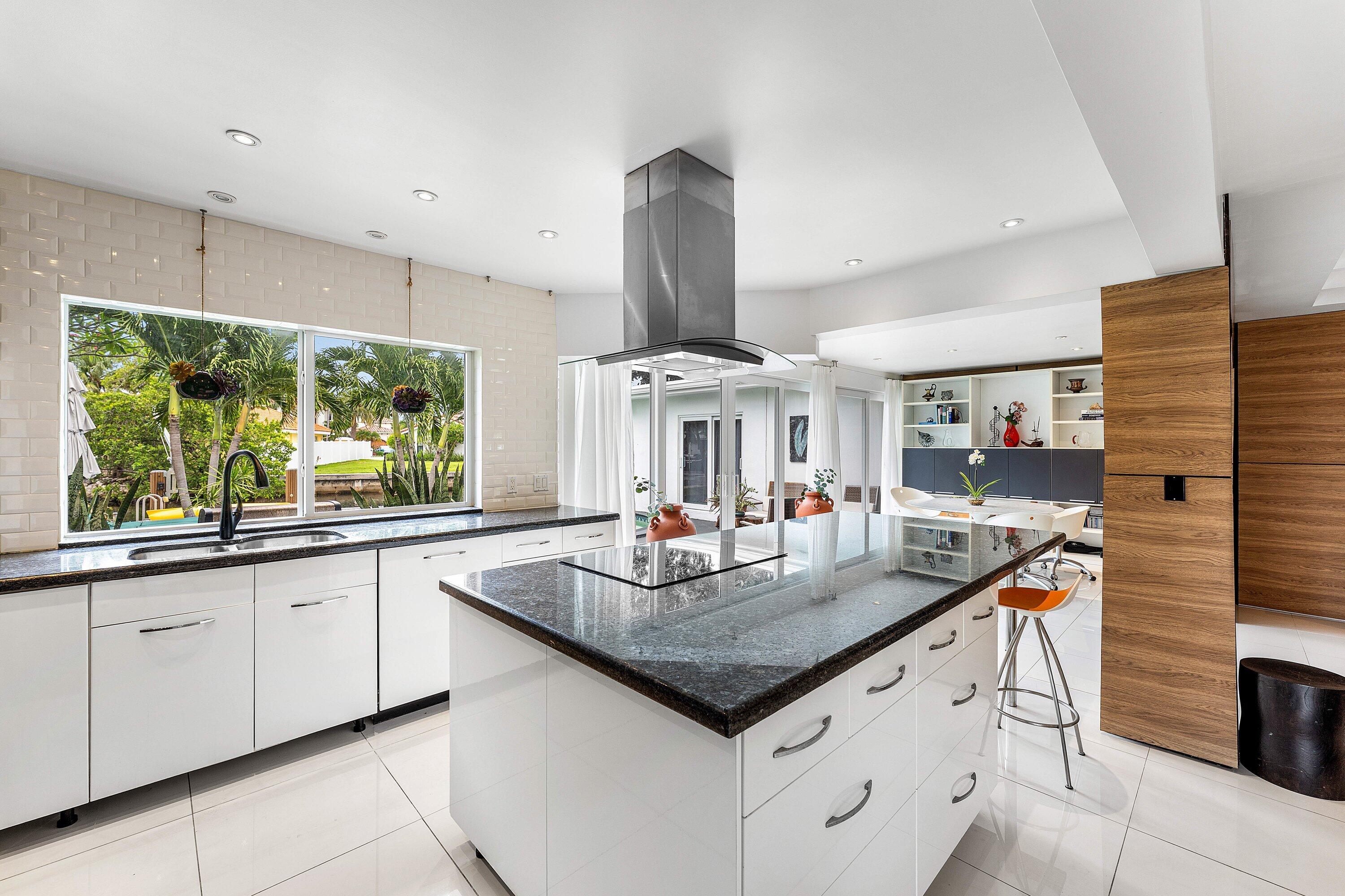 CARIBBEAN KEYS - Residential