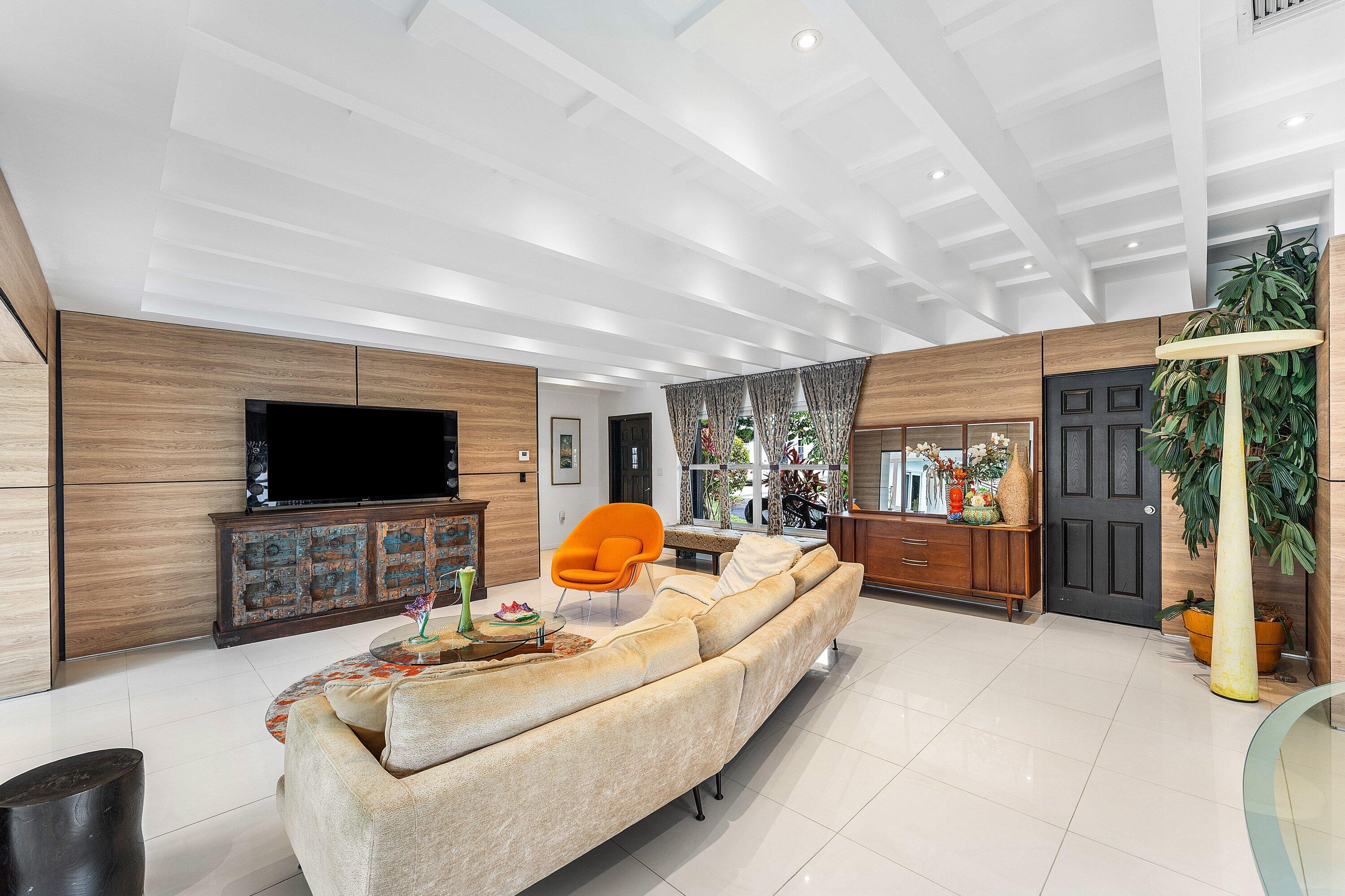 CARIBBEAN KEYS - Residential