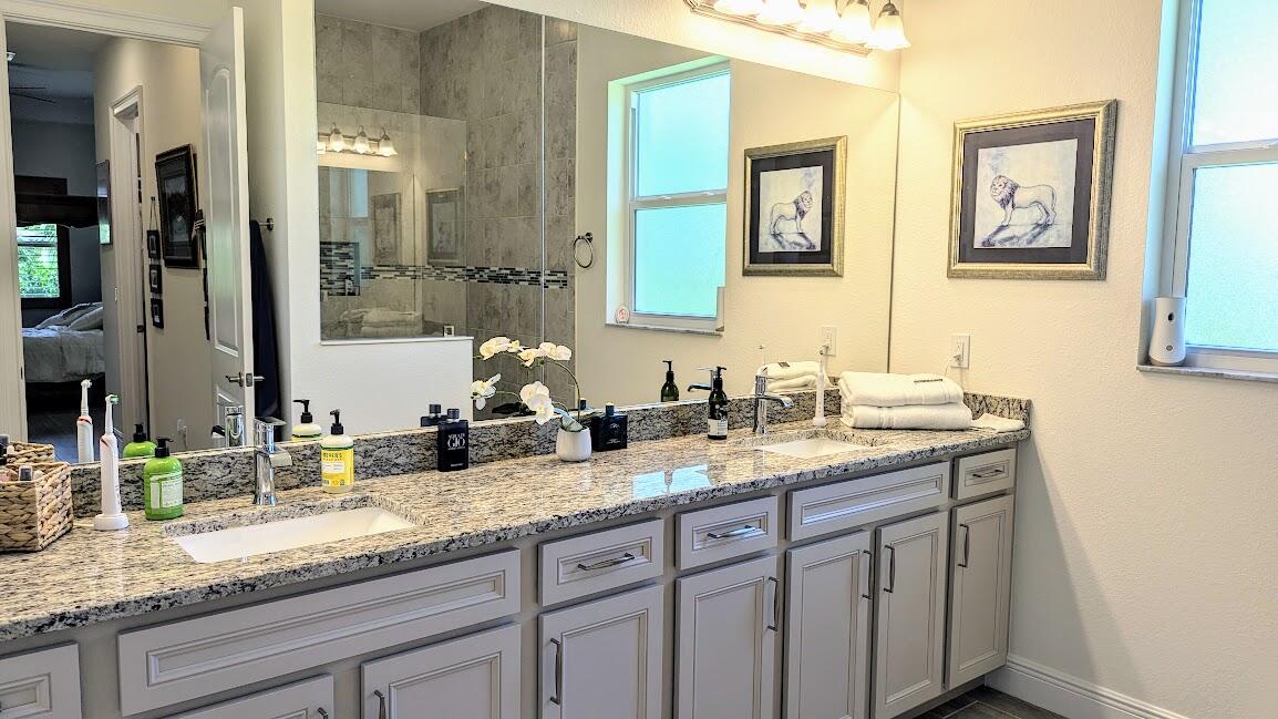 HIDEAWAY ISLES - Residential