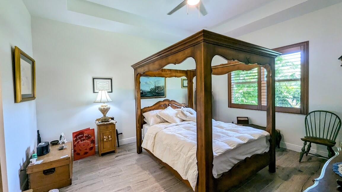 HIDEAWAY ISLES - Residential