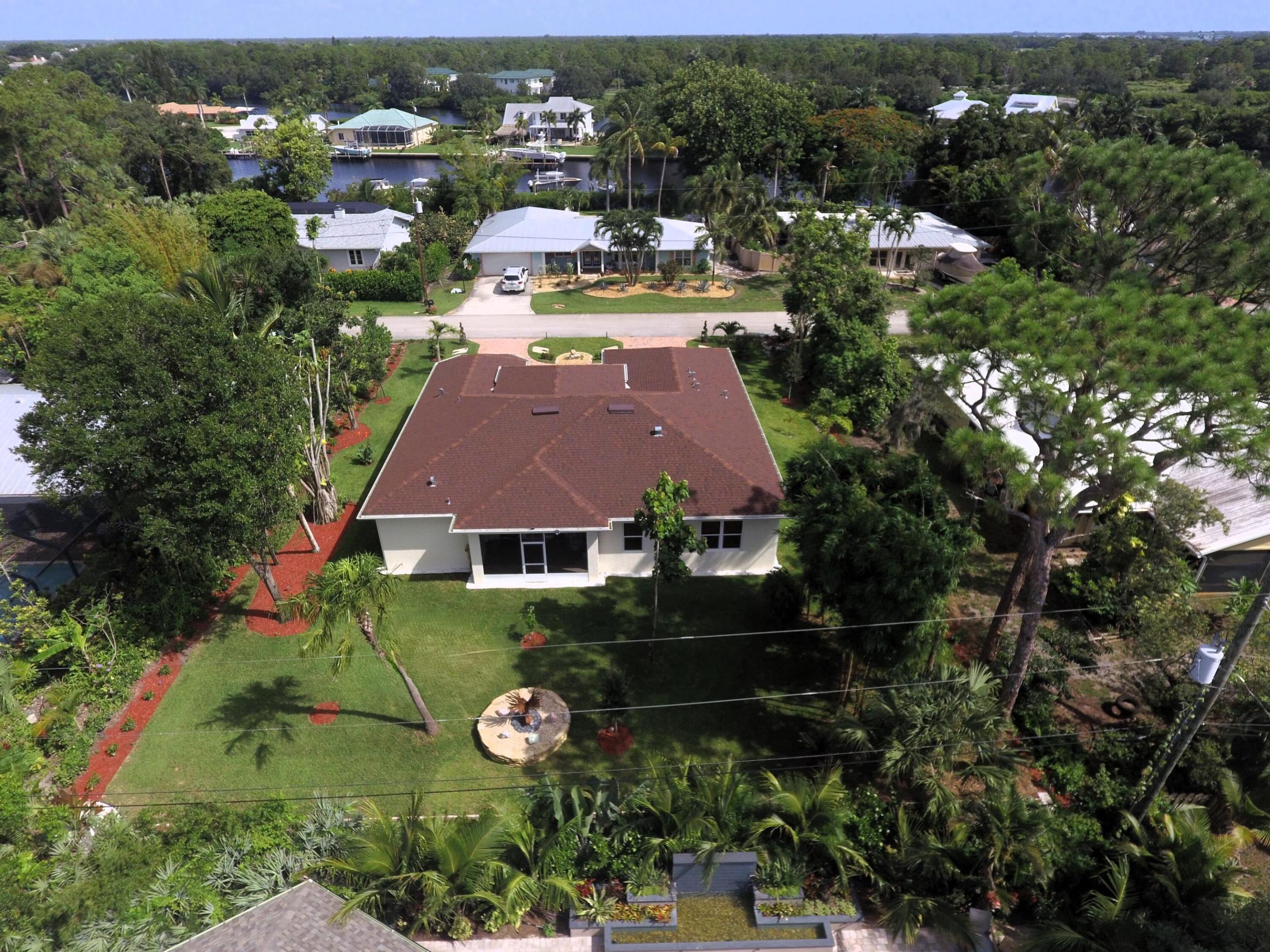 HIDEAWAY ISLES - Residential