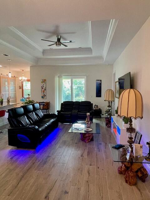 HIDEAWAY ISLES - Residential