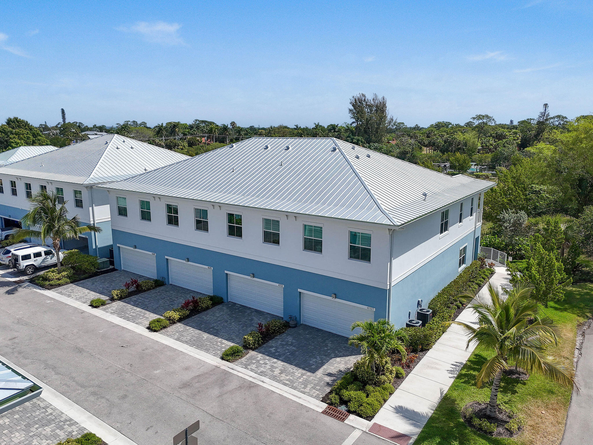MANATEE ISLES - Residential