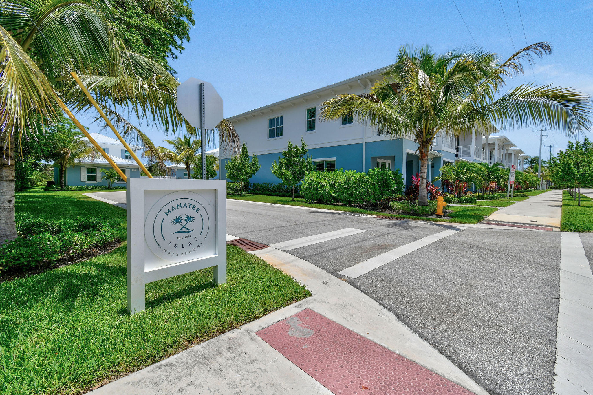 MANATEE ISLES - Residential