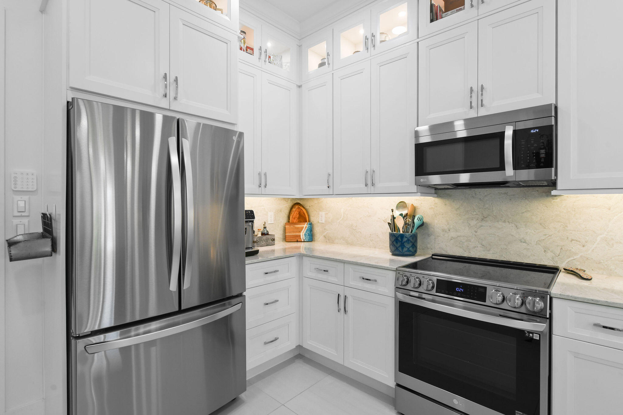 MANATEE ISLES - Residential