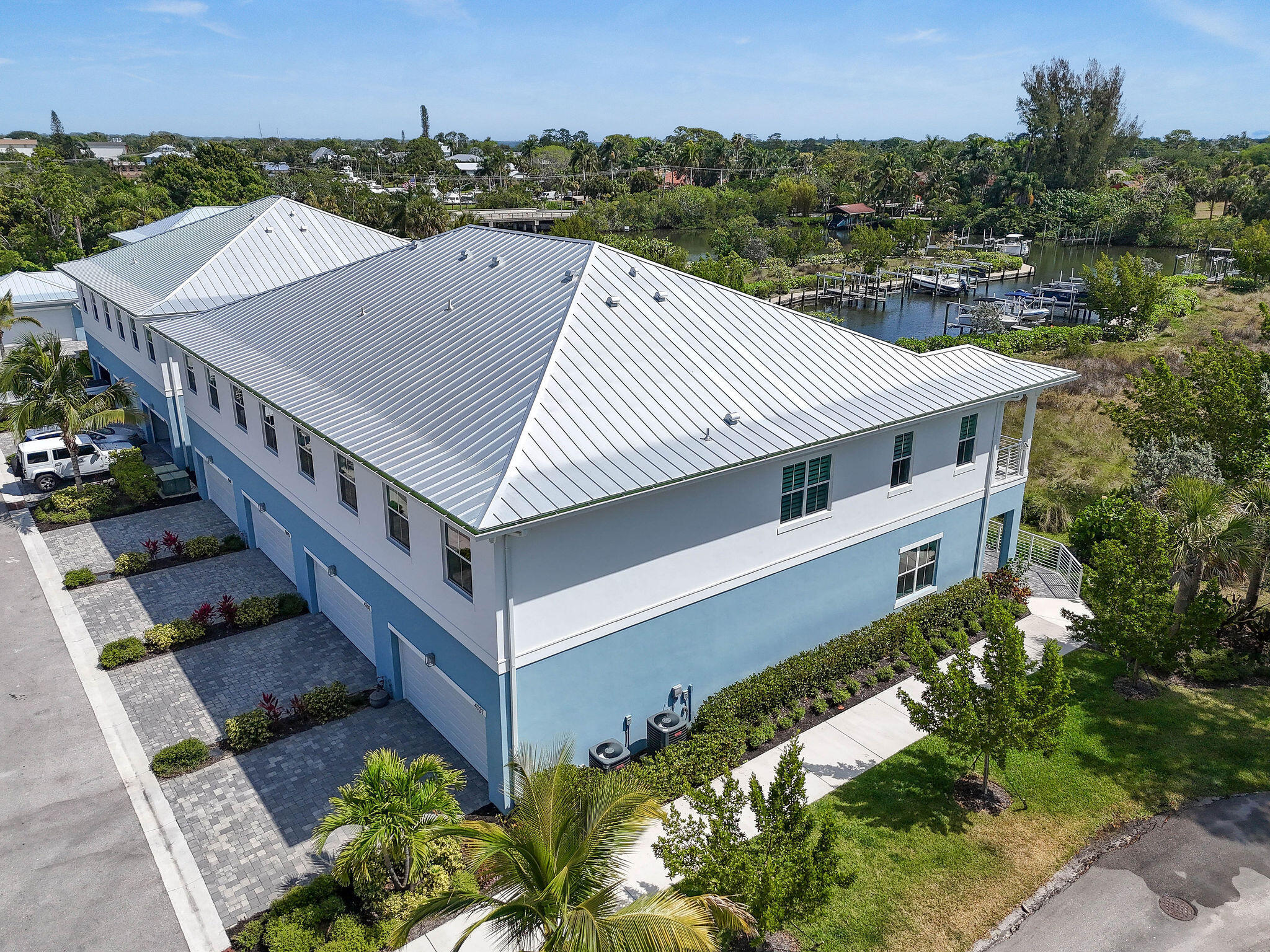 MANATEE ISLES - Residential