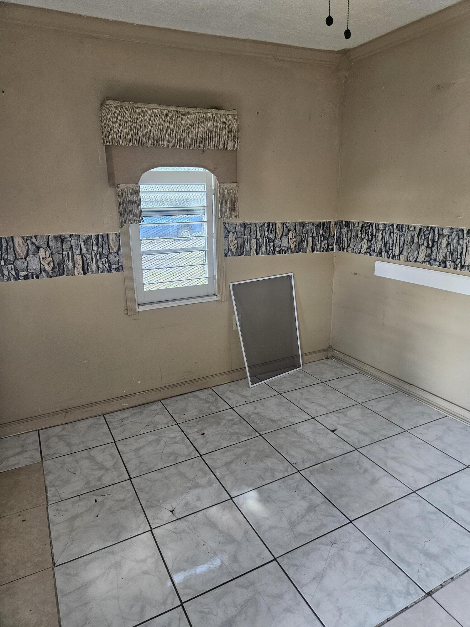 ALAMANDA VISTA SUBDIVISION - Residential Income