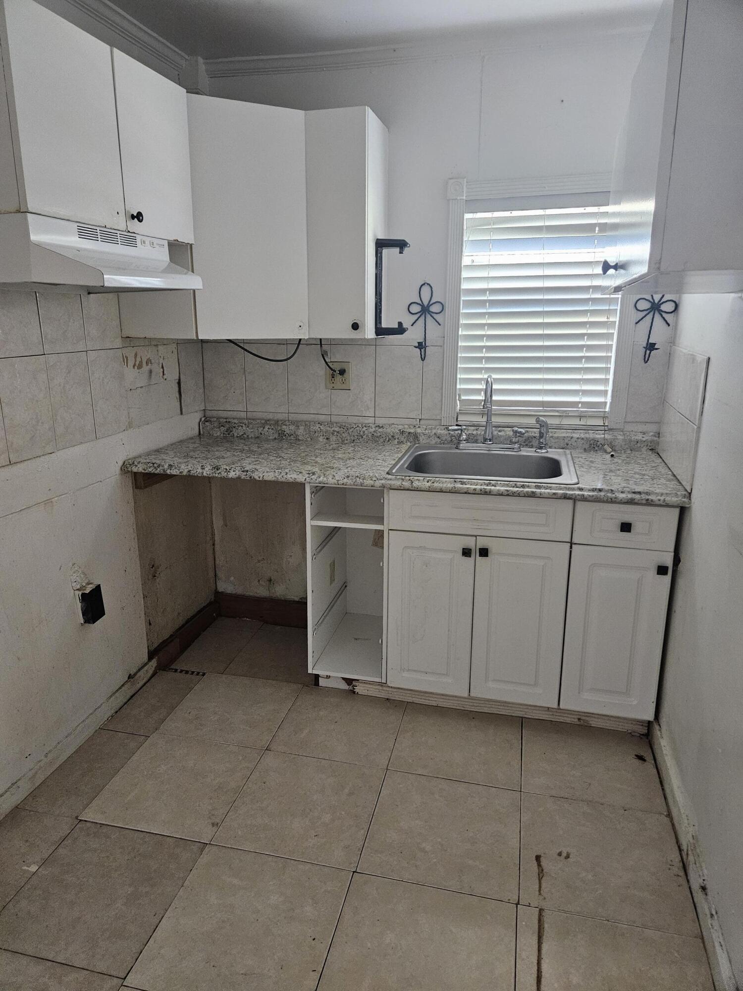 ALAMANDA VISTA SUBDIVISION - Residential Income