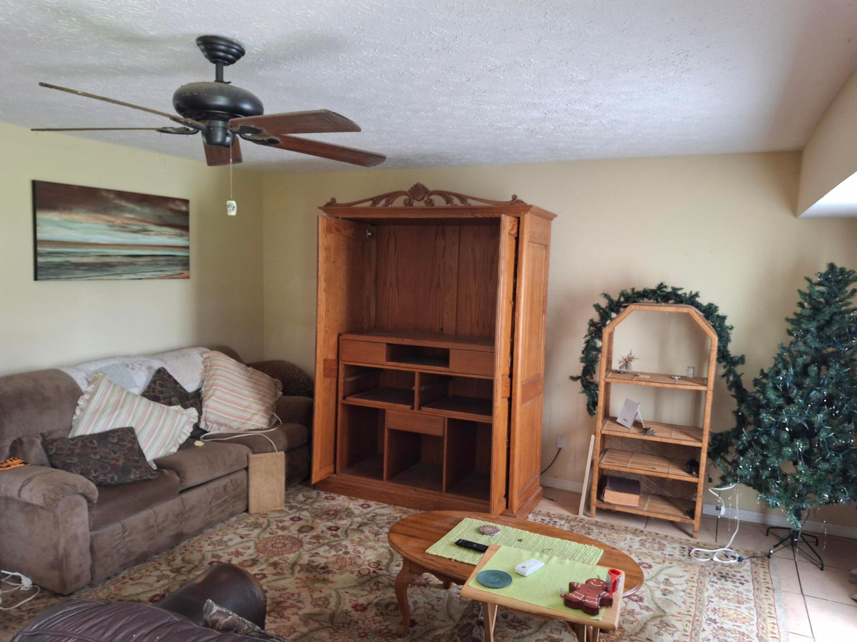PORT ST LUCIE SECTION 18 - Residential