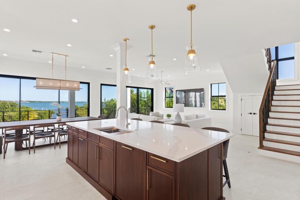 SUMMERLAND ESTATES - Residential