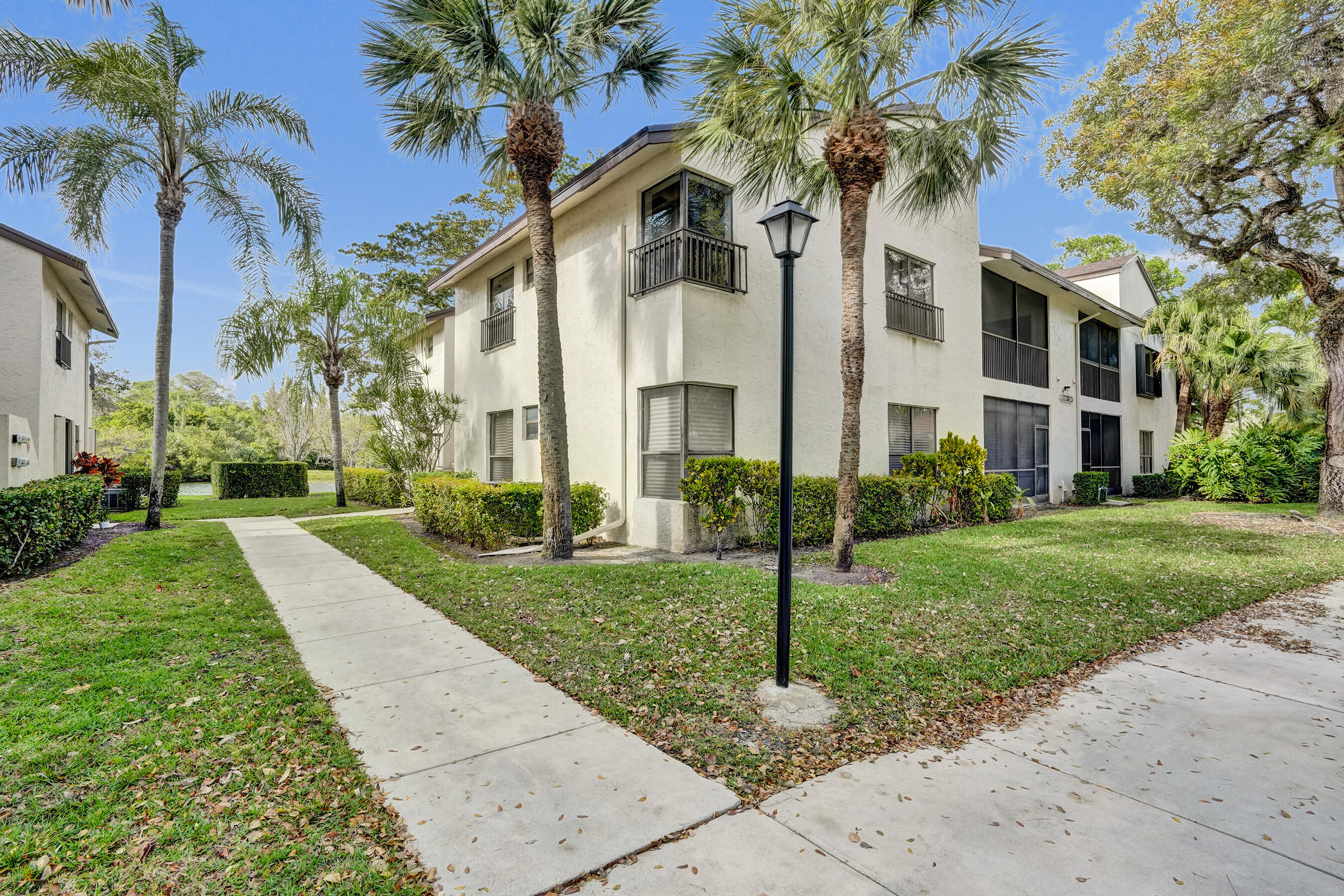 BAYWOOD VILLAGE I-A CONDO - Residential