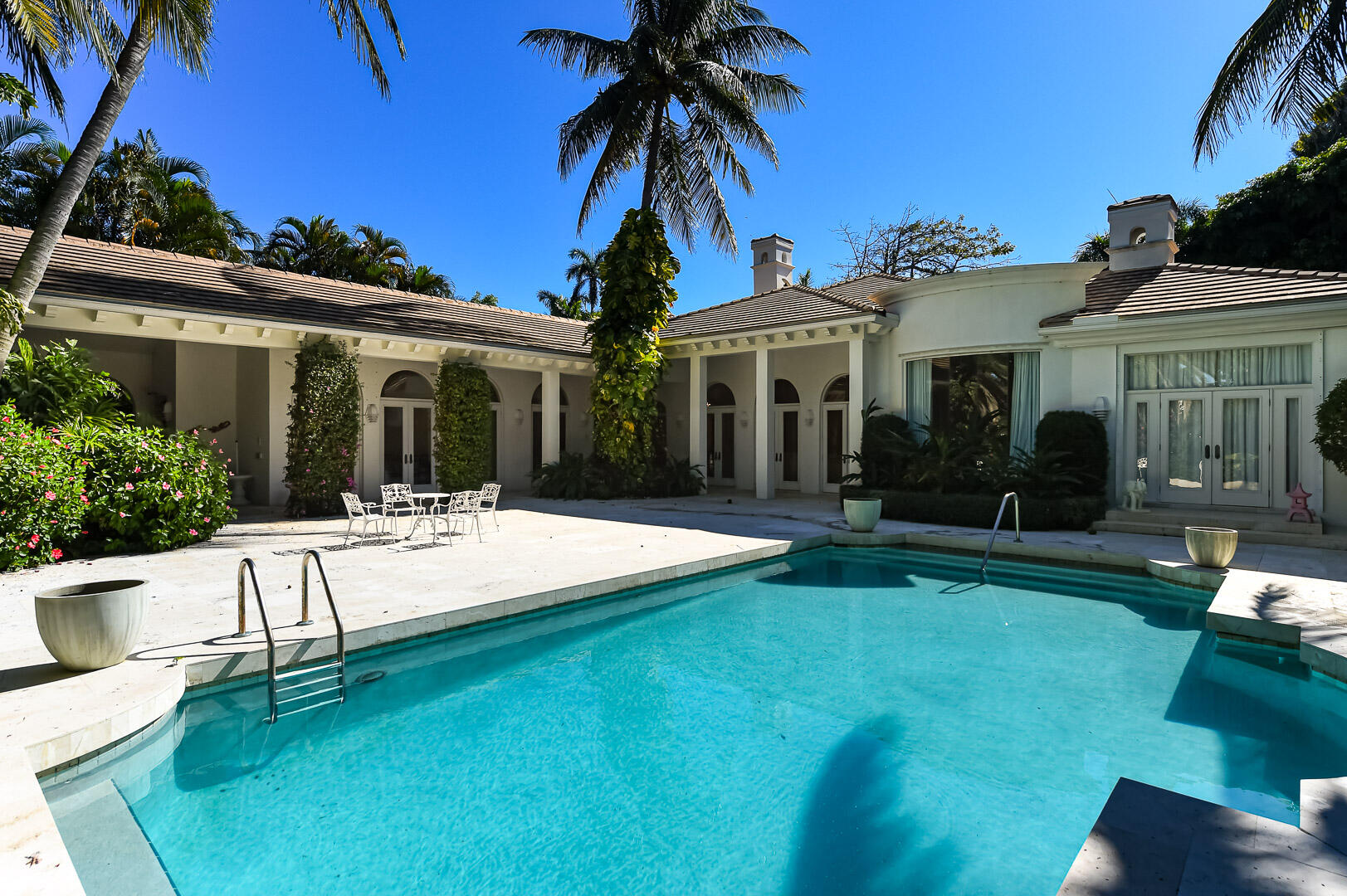 PHIPPS ESTATES - Residential