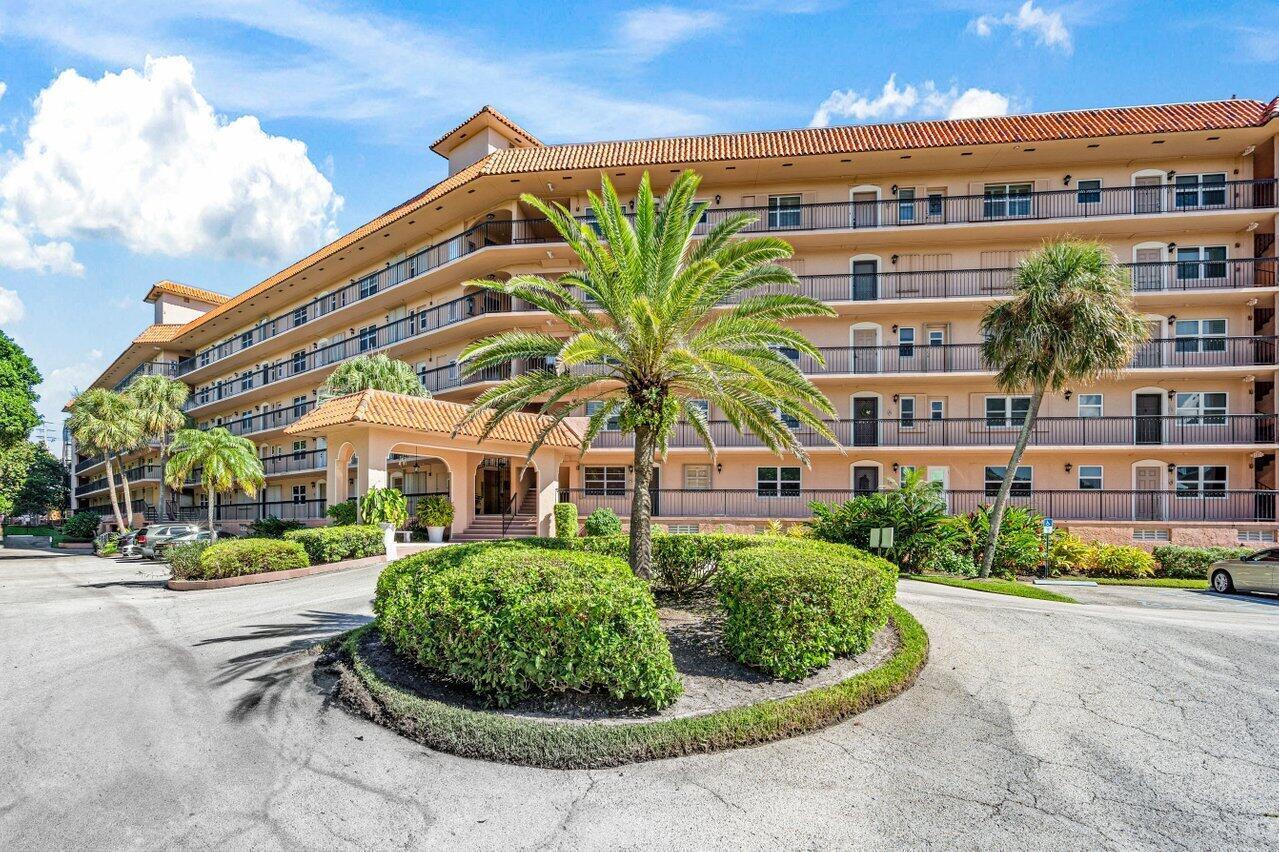 SAN REMO CONDO - Residential