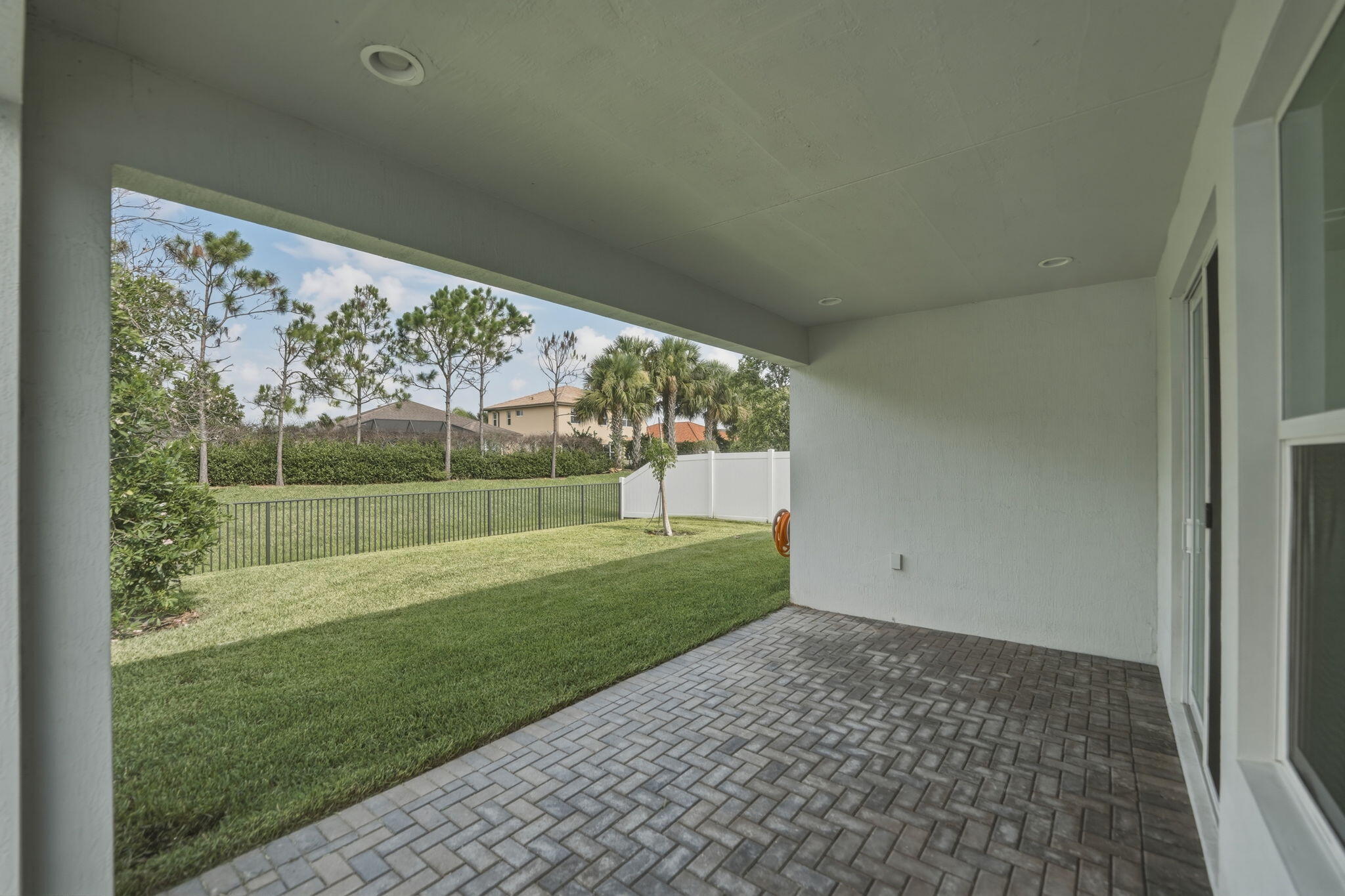 MATTAMY AT SOUTHERN GROVE PLAT 1 REPLAT - Residential