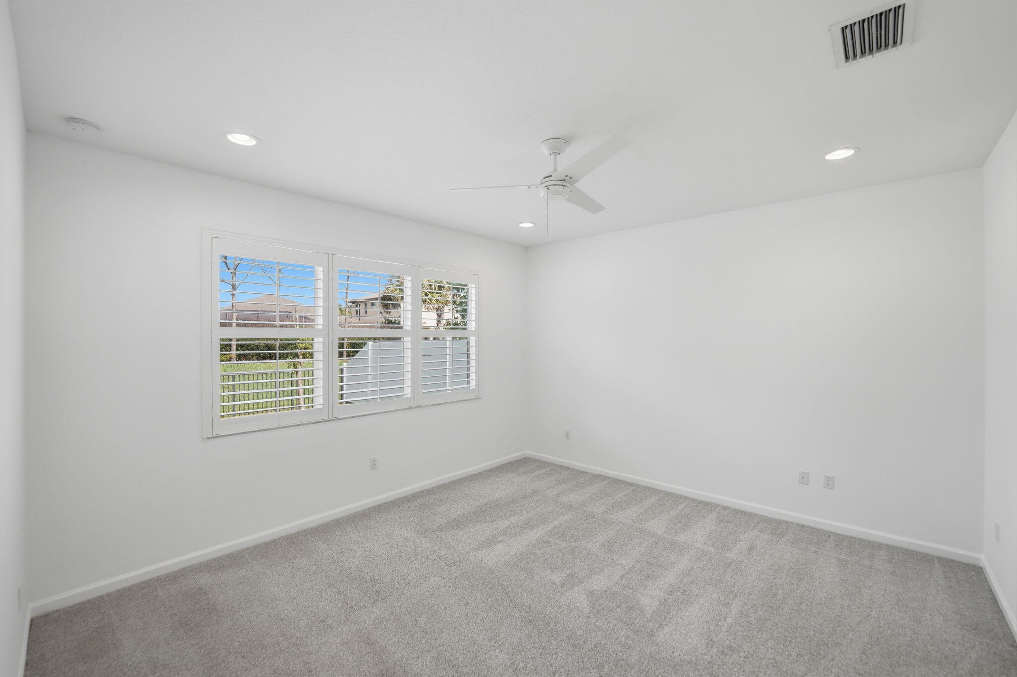 MATTAMY AT SOUTHERN GROVE PLAT 1 REPLAT - Residential