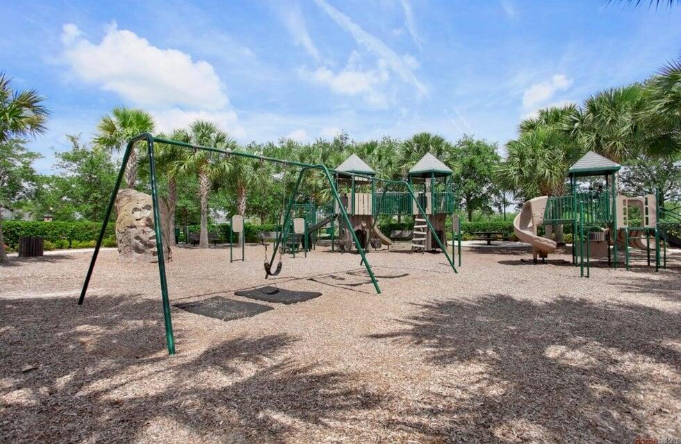 MATTAMY AT SOUTHERN GROVE PLAT 1 REPLAT - Residential