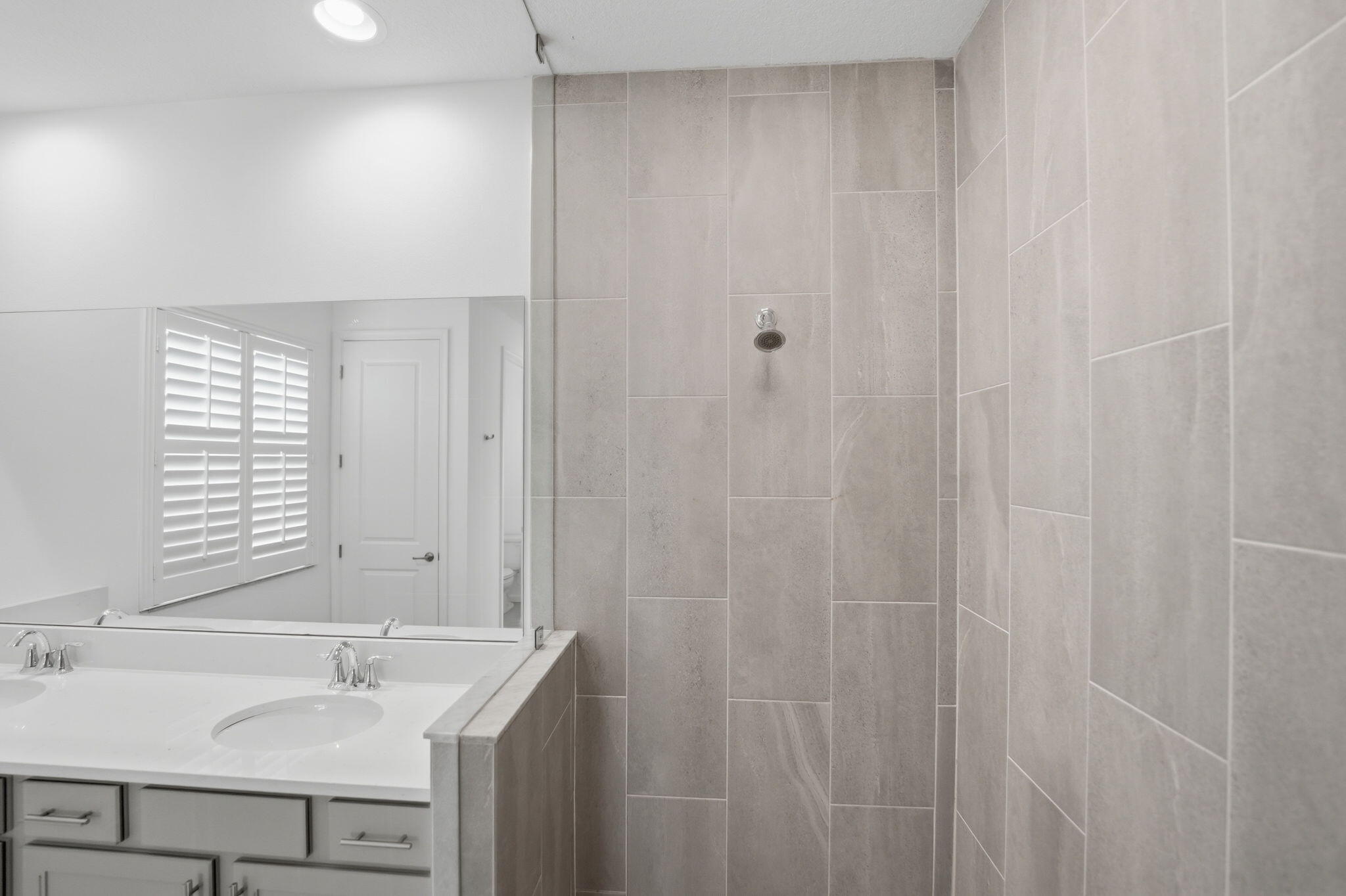 MATTAMY AT SOUTHERN GROVE PLAT 1 REPLAT - Residential