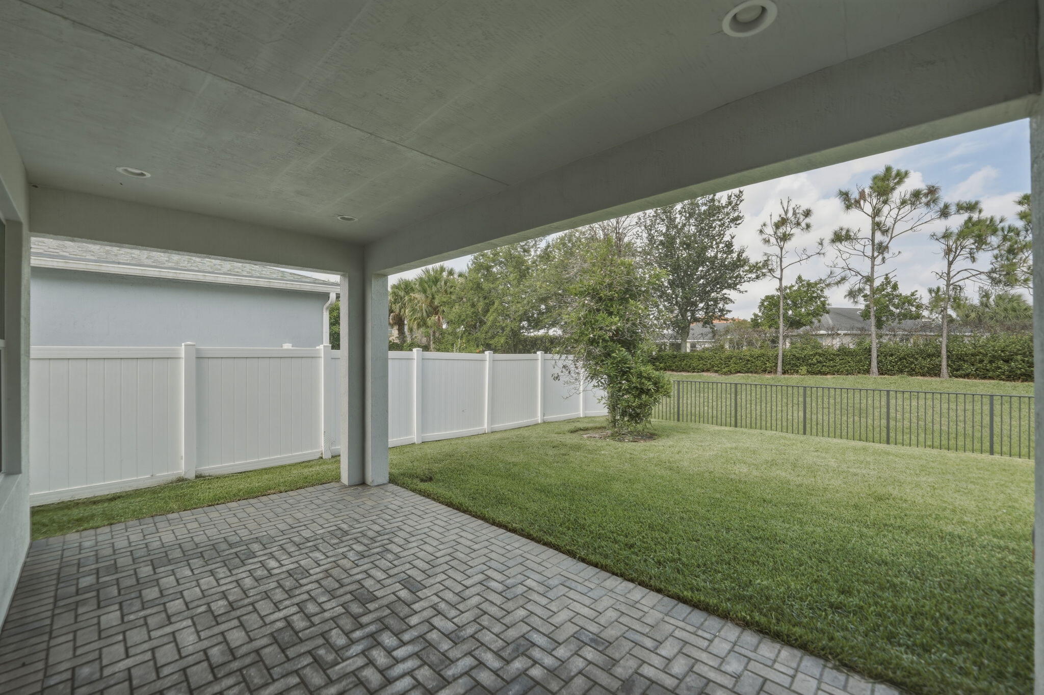 MATTAMY AT SOUTHERN GROVE PLAT 1 REPLAT - Residential