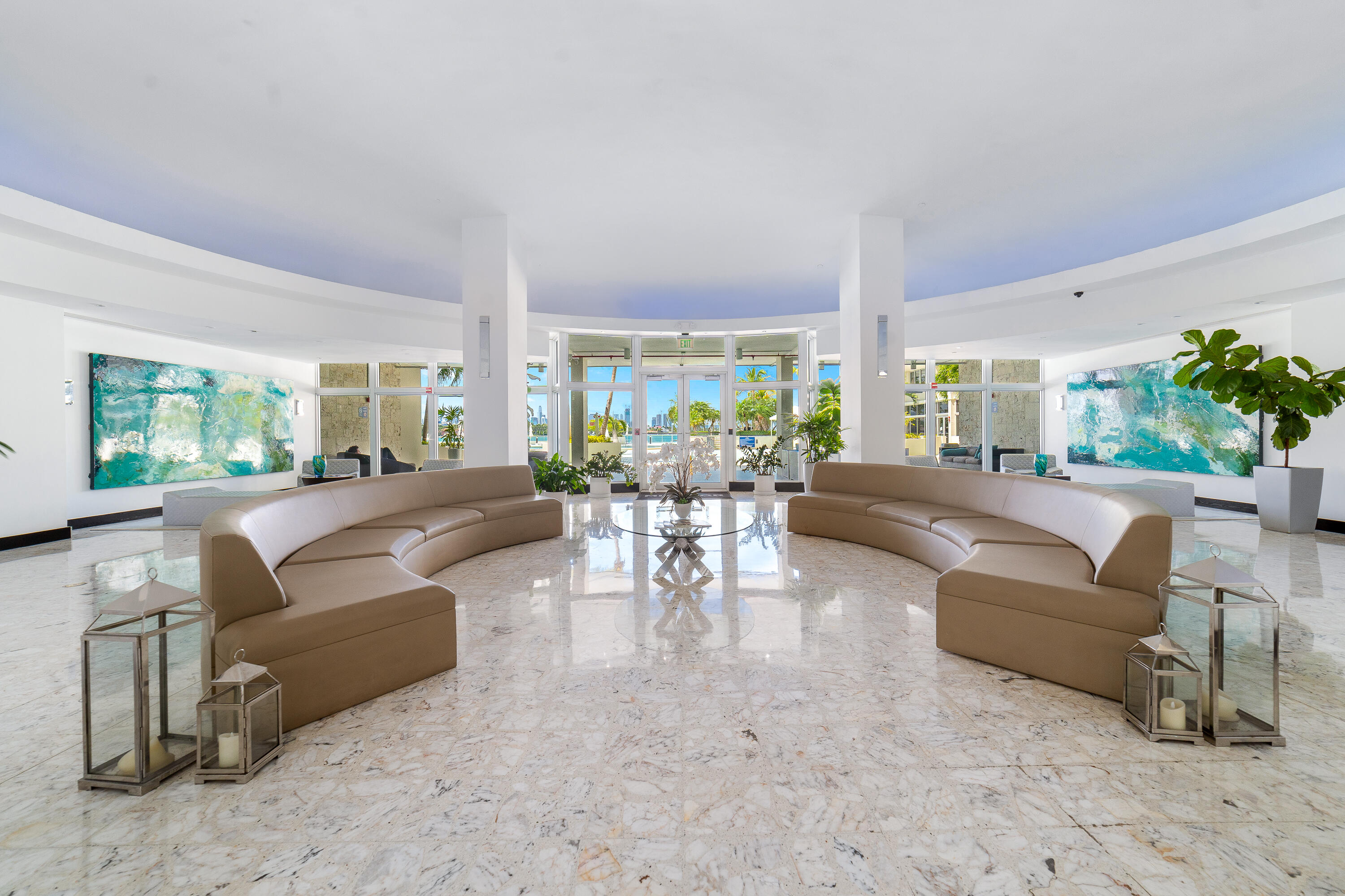 MIRADOR 1200 CONDO - Residential