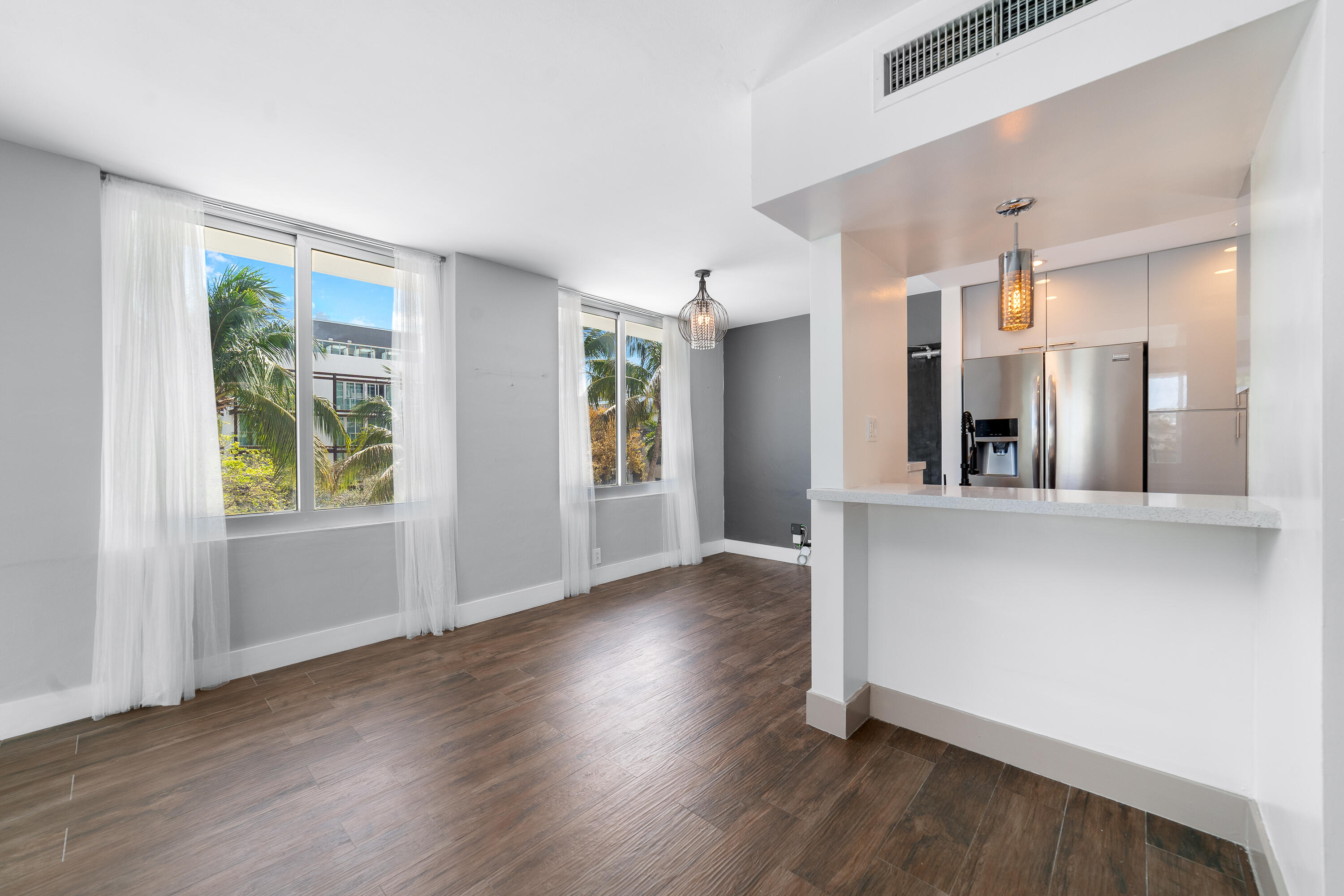 MIRADOR 1200 CONDO - Residential