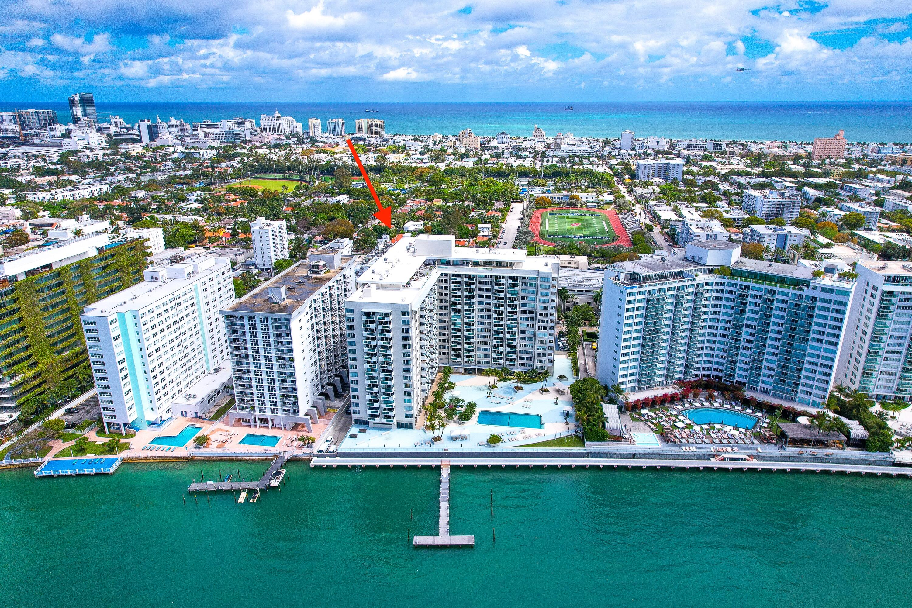 MIRADOR 1200 CONDO - Residential