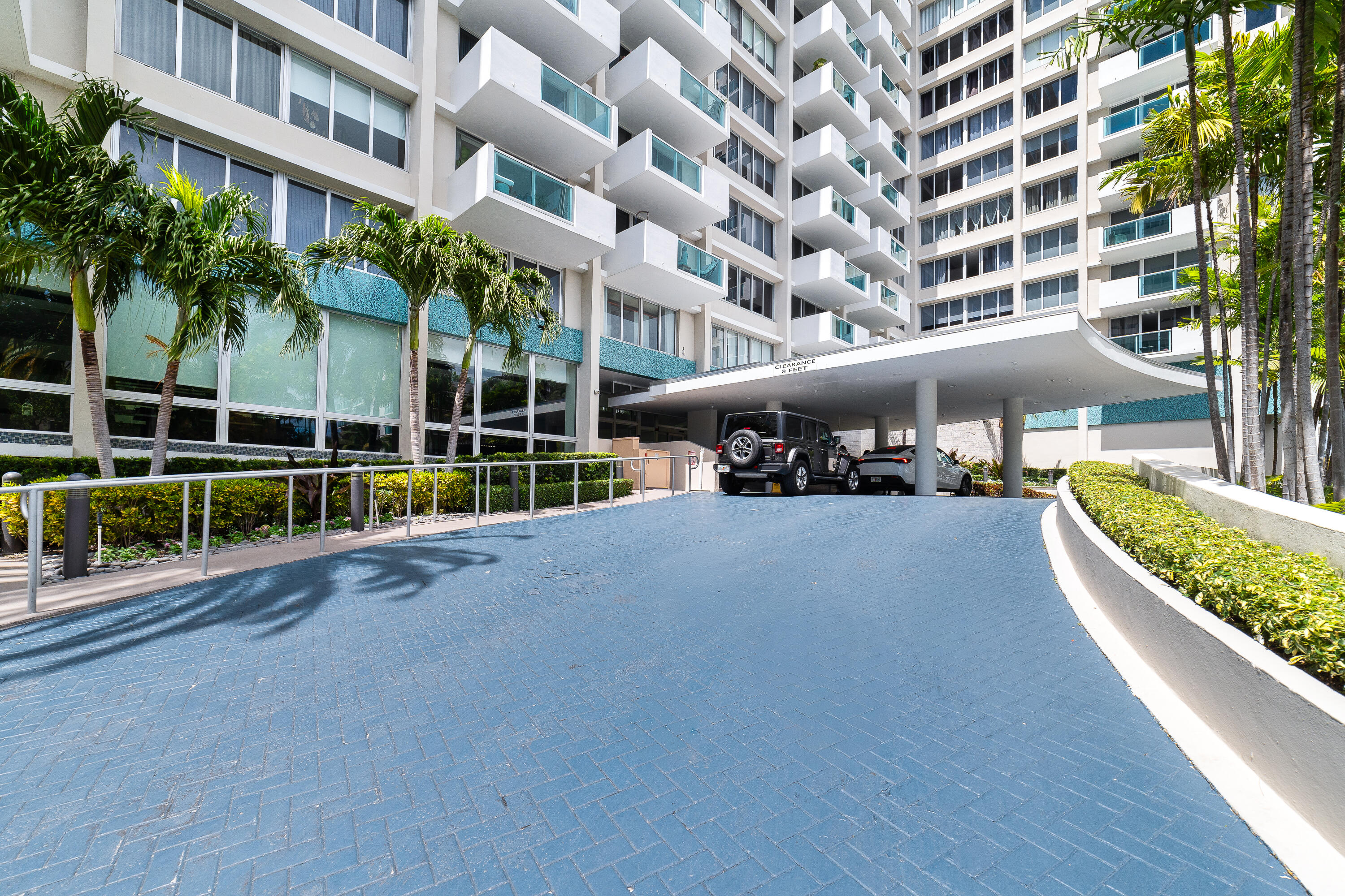 MIRADOR 1200 CONDO - Residential