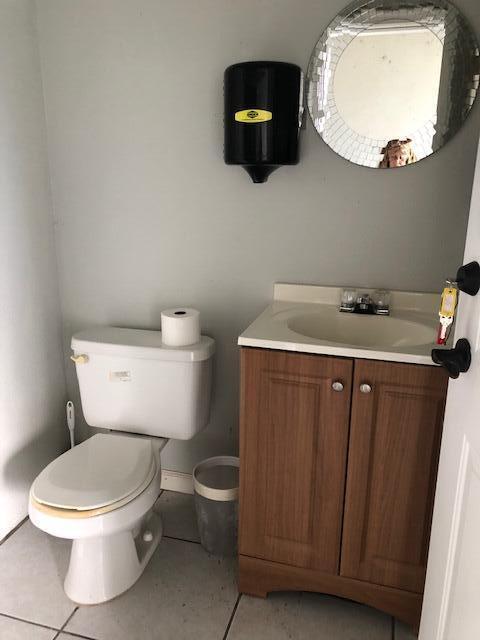 LOXAHATCHEE GROVES - Residential Lease