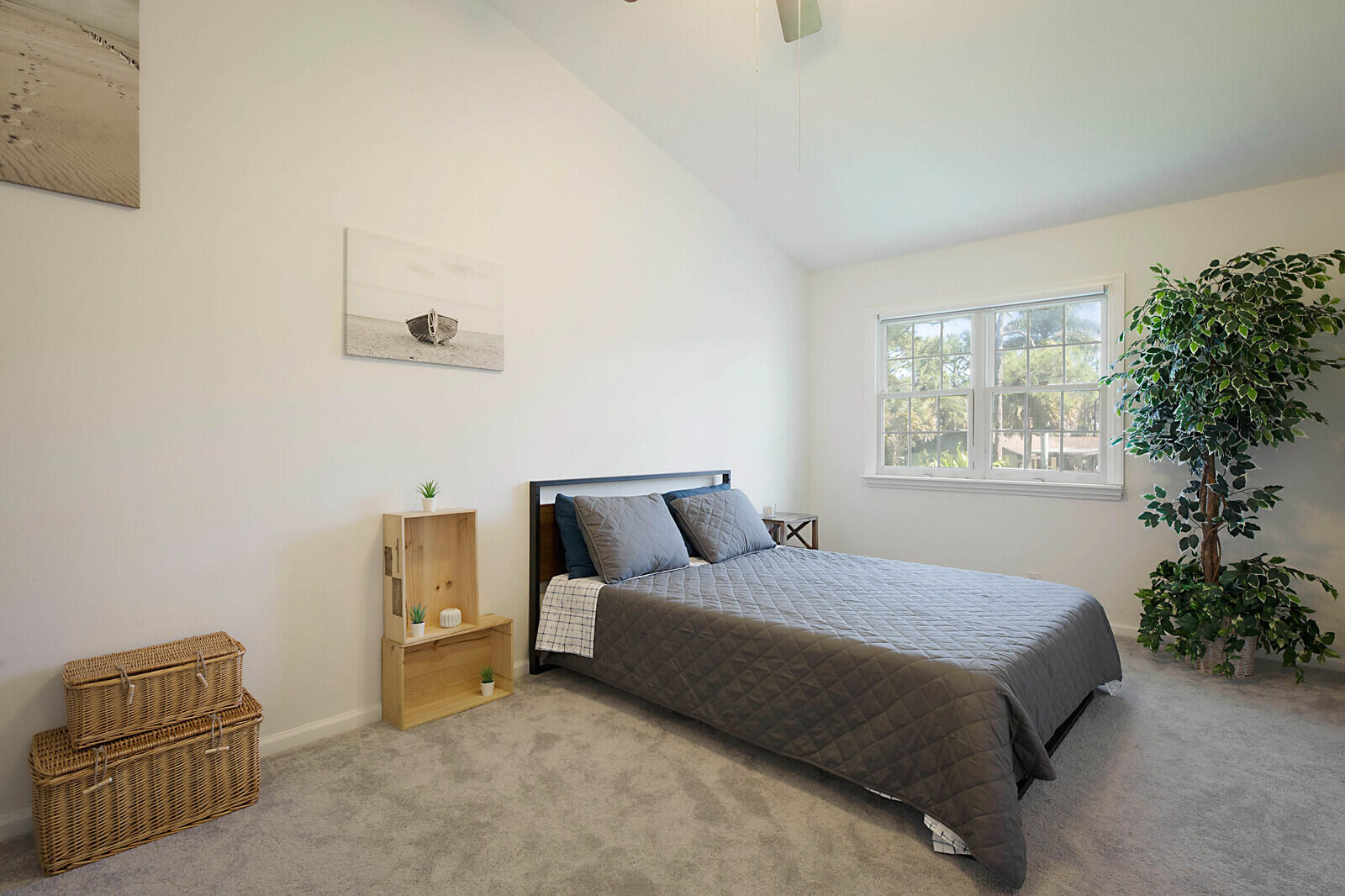 LOXAHATCHEE GROVES - Residential Lease