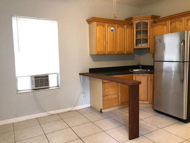 LOXAHATCHEE GROVES - Residential Lease