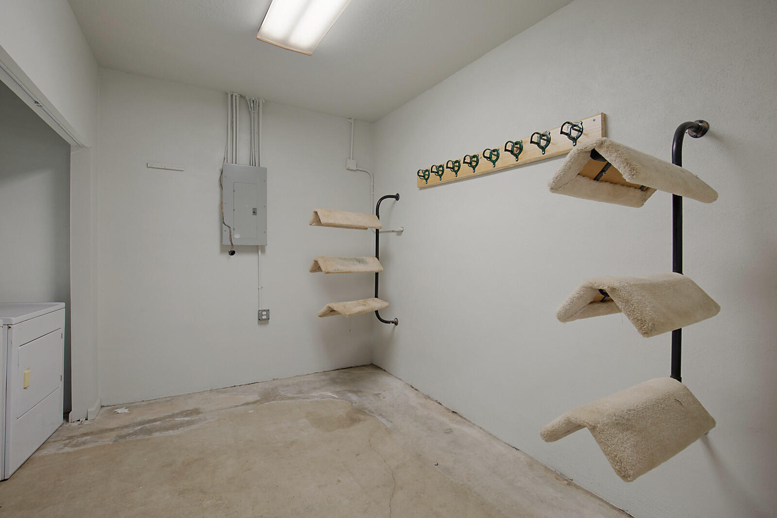 LOXAHATCHEE GROVES - Residential Lease