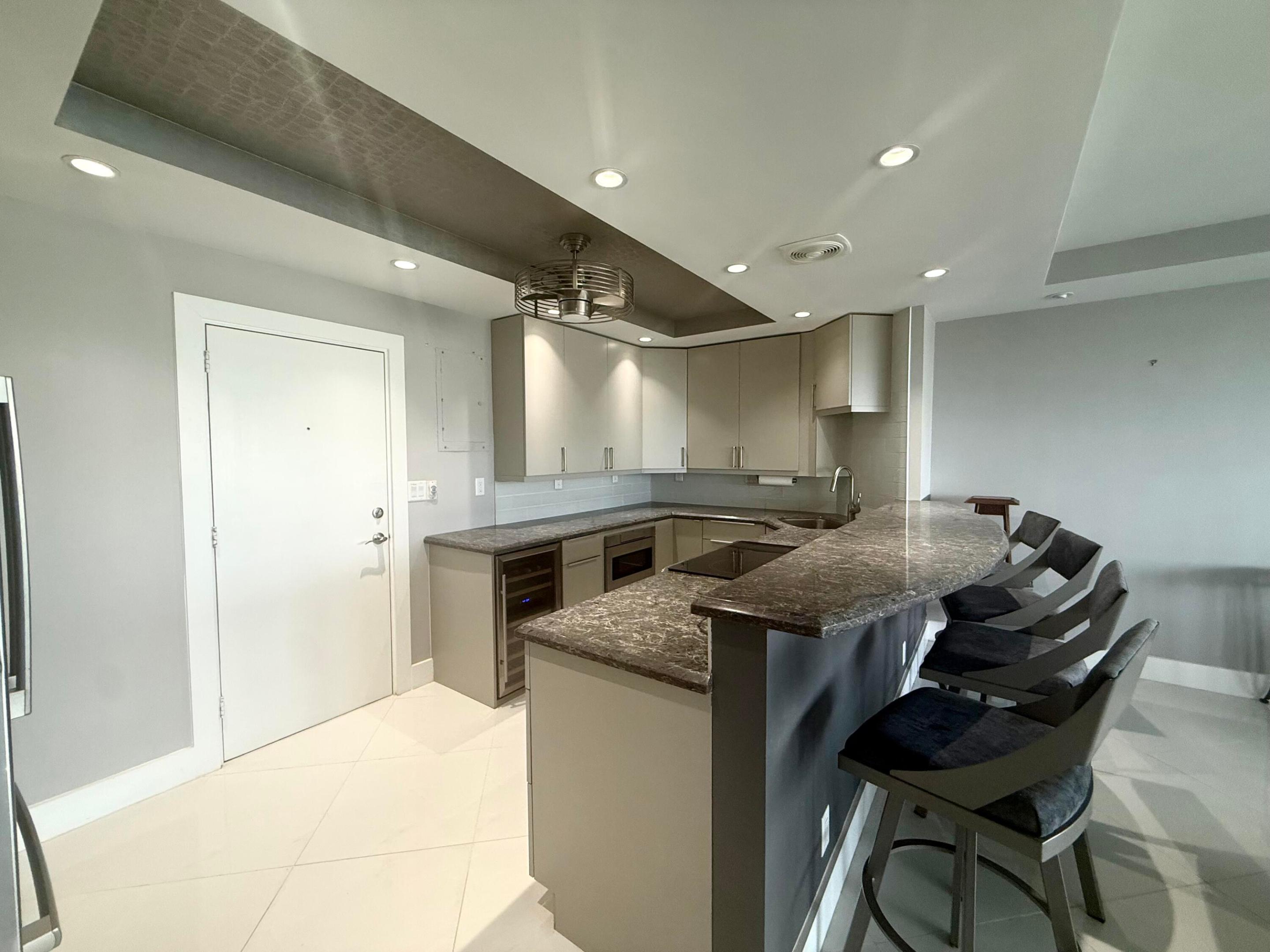 CORAL RIDGE TOWERS CO-OP - Residential