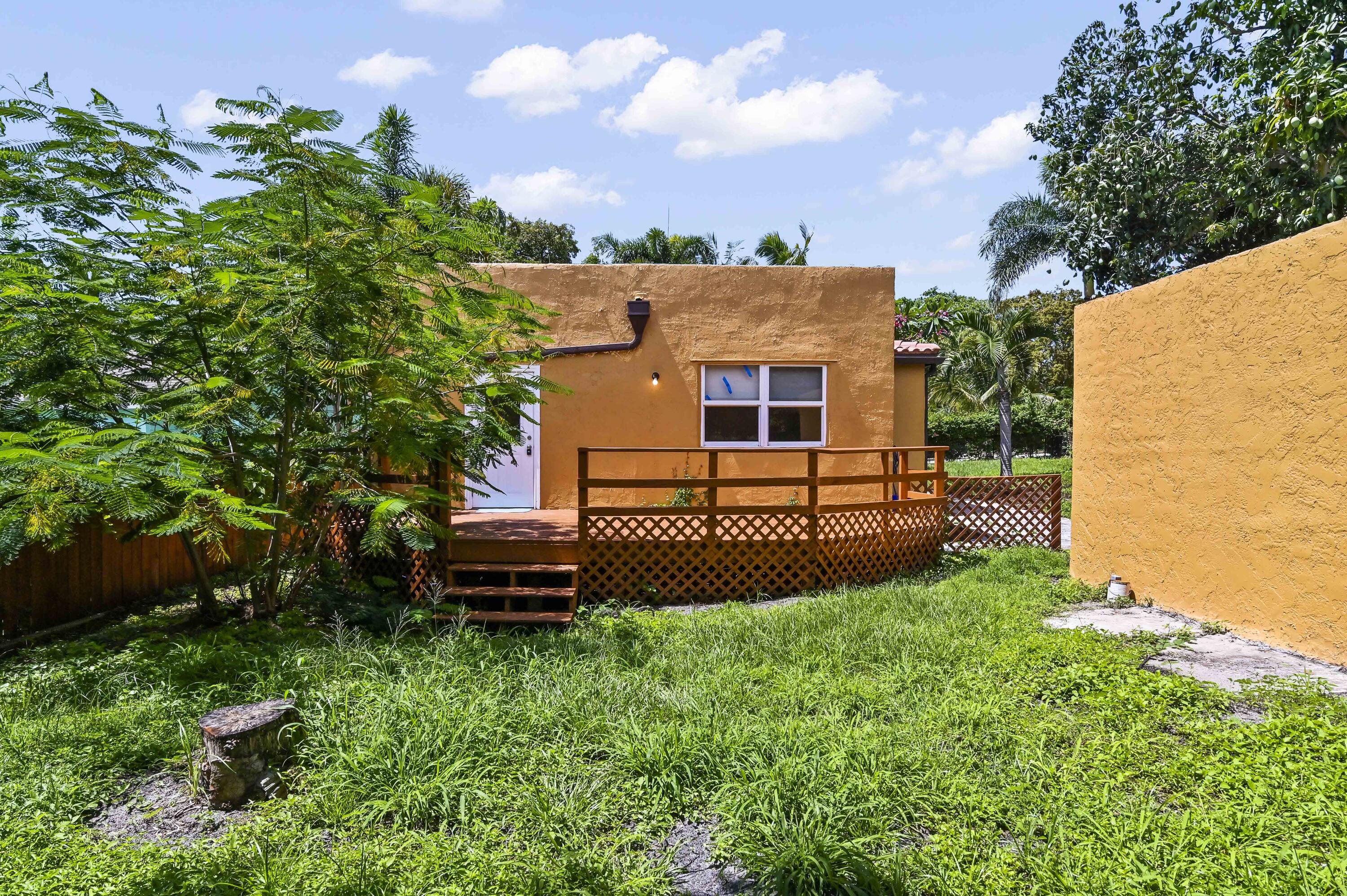 NORTHWOOD - Residential