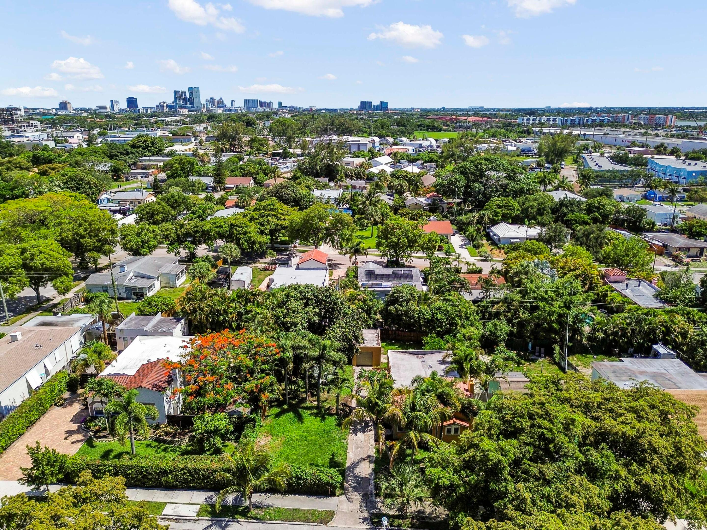 NORTHWOOD - Residential