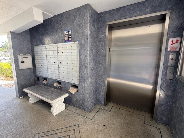 EXETER AT CENTURY VILLAGE CONDO - Residential Lease