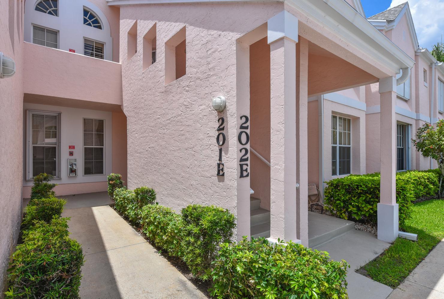 MUIRFIELD CONDO - Residential