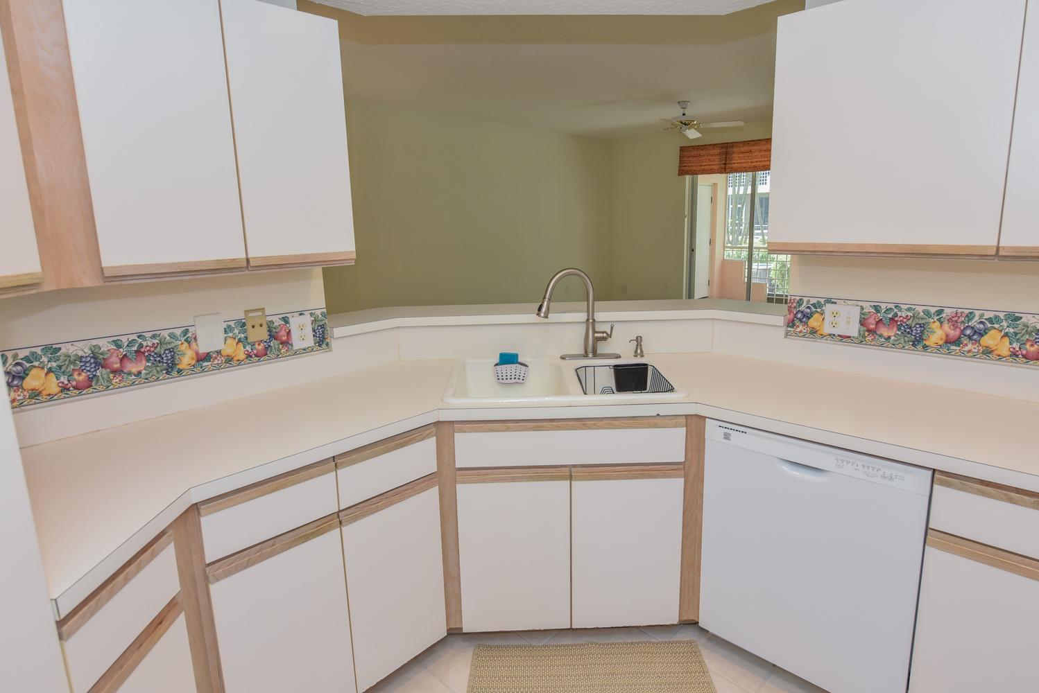 MUIRFIELD CONDO - Residential