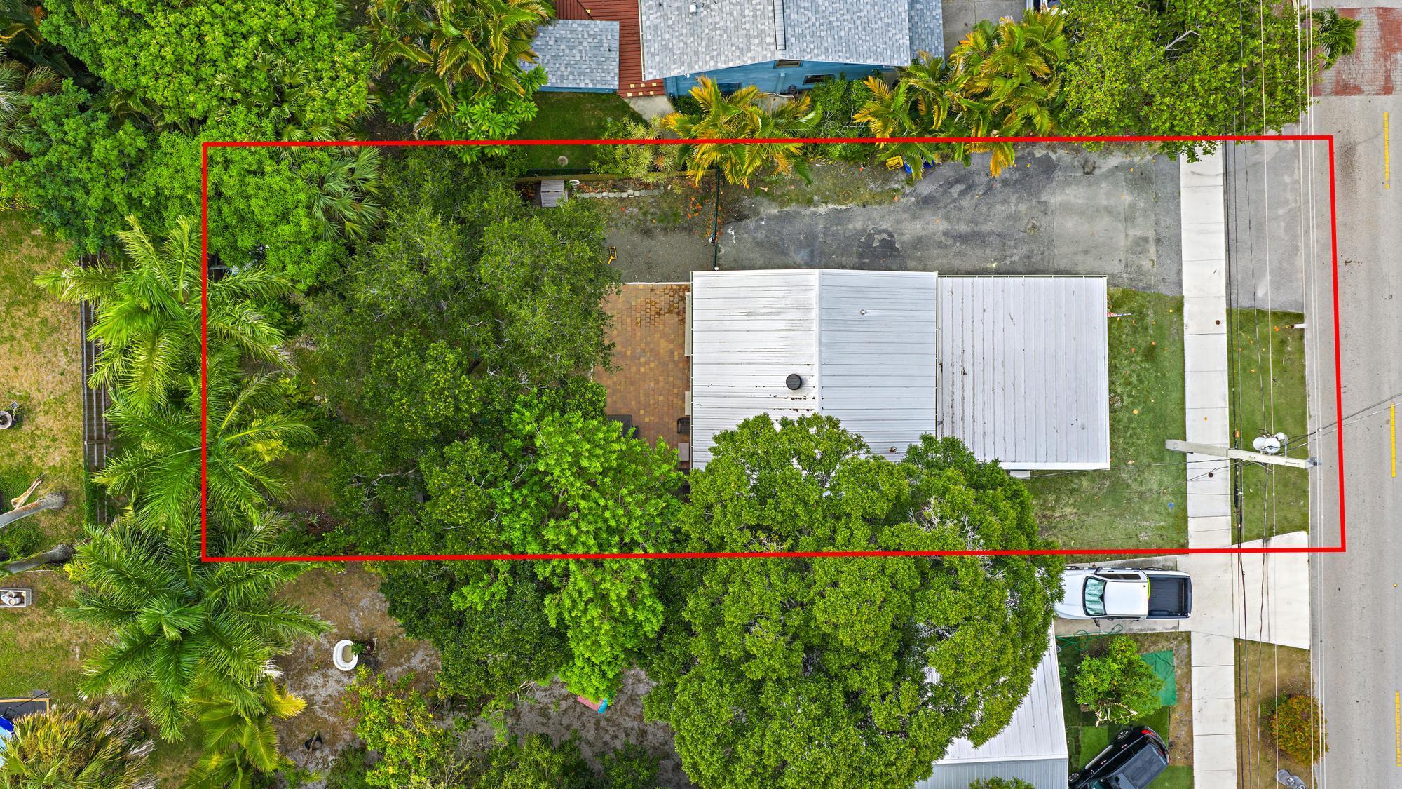 PINE GARDENS - Residential
