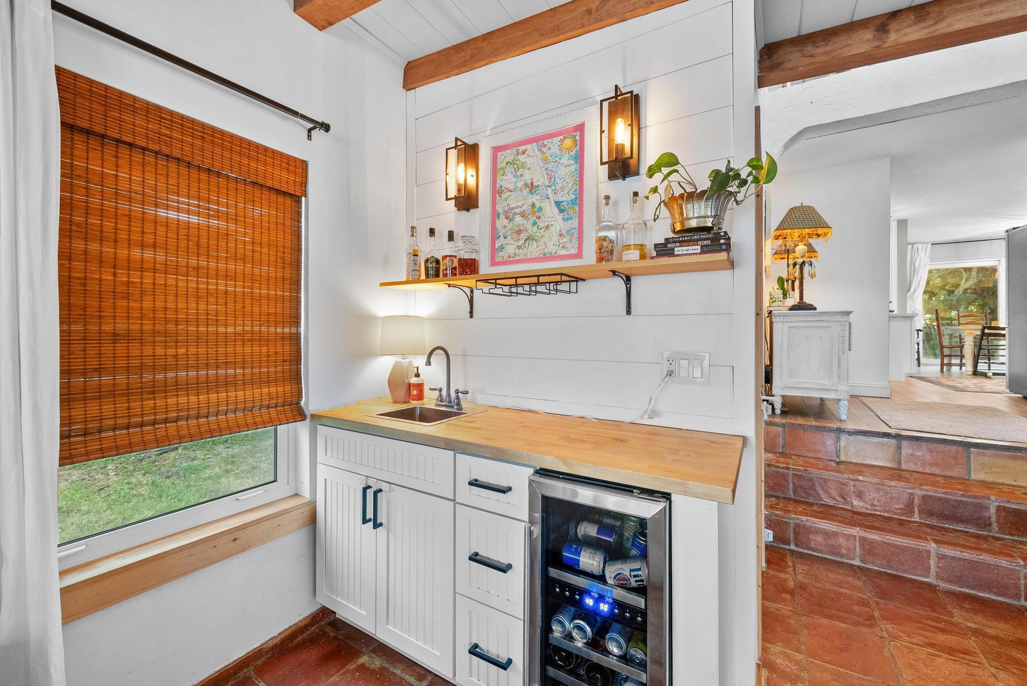 PINE GARDENS - Residential